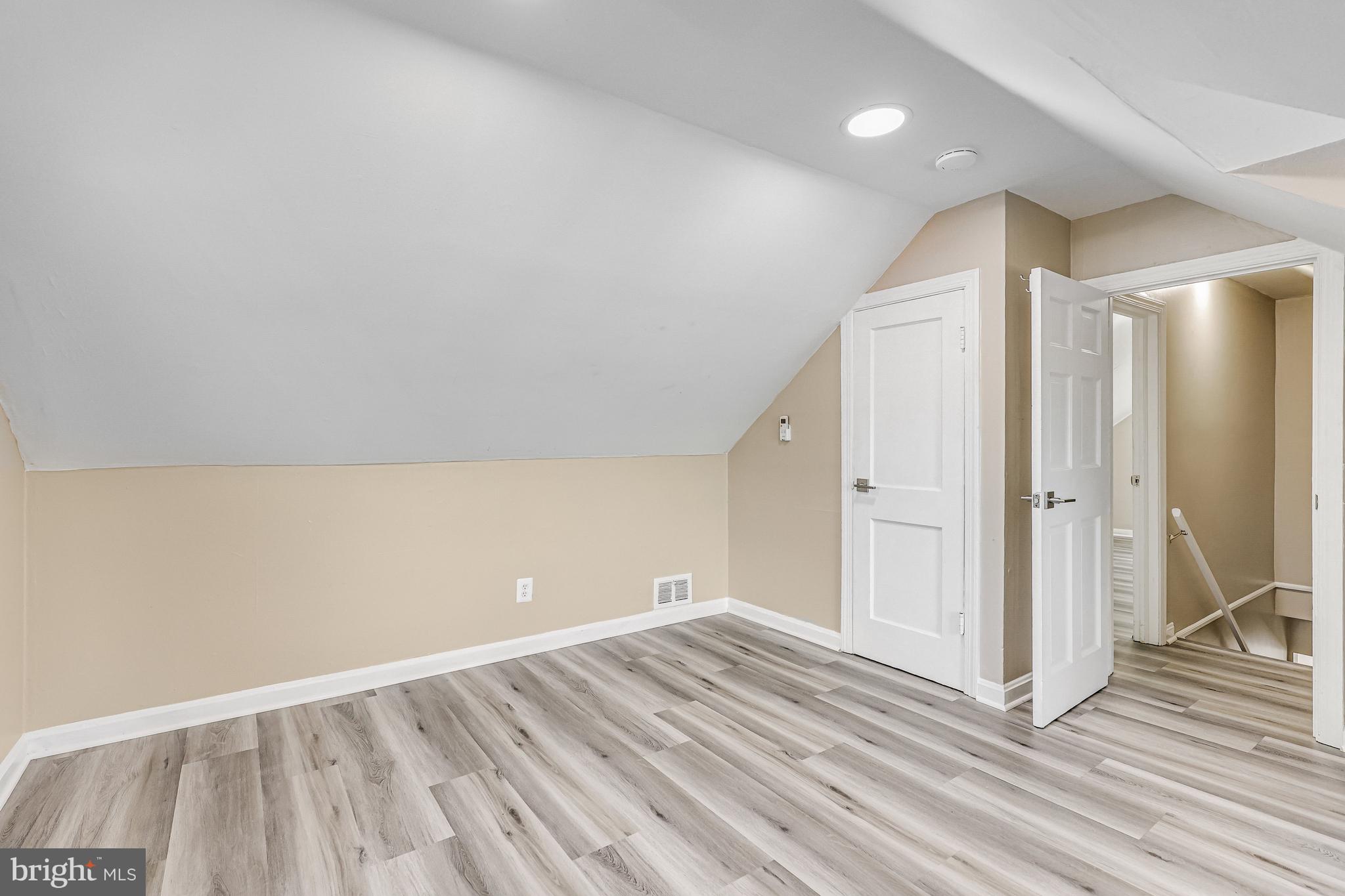 Real estate listing preview #27