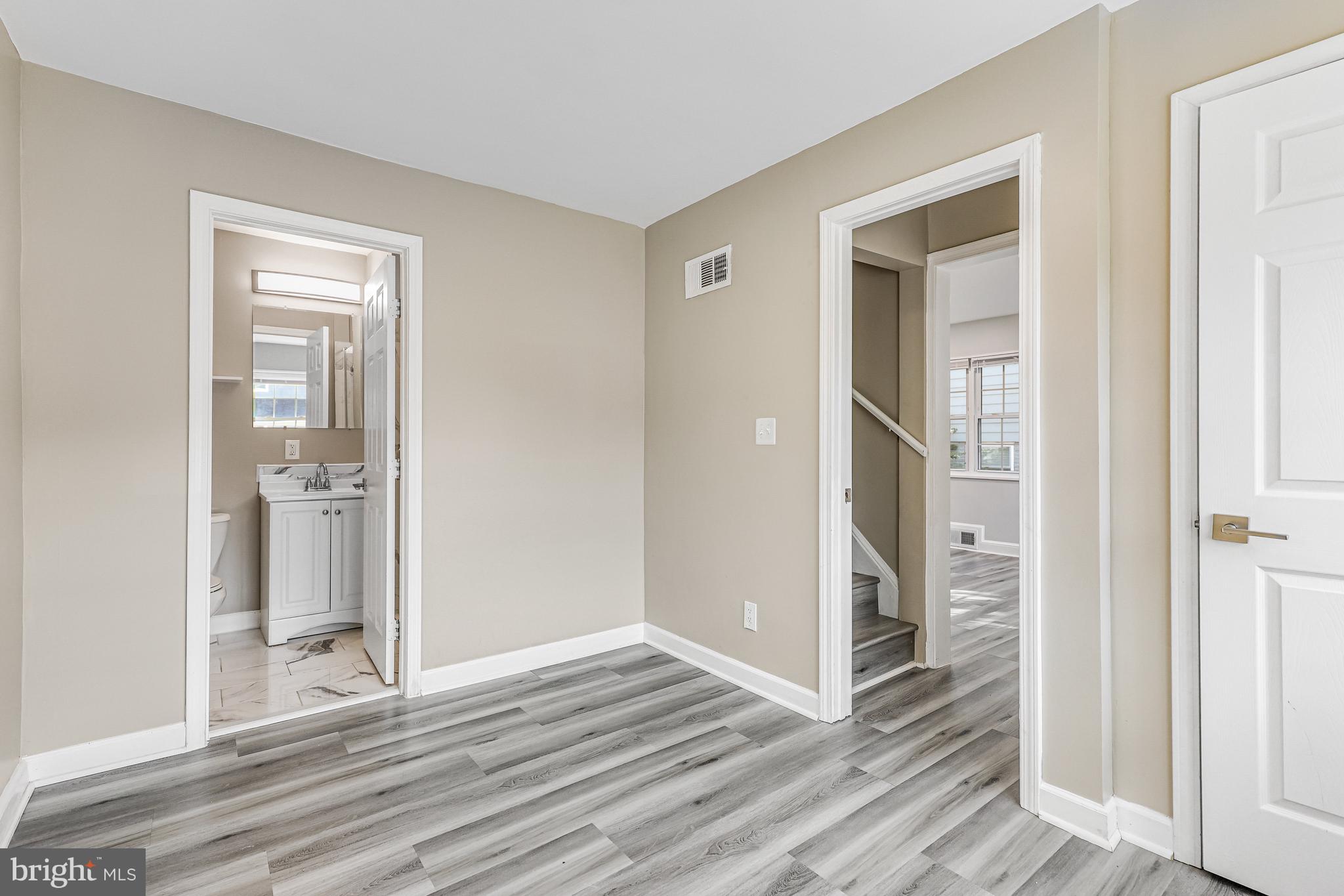 Real estate listing preview #21