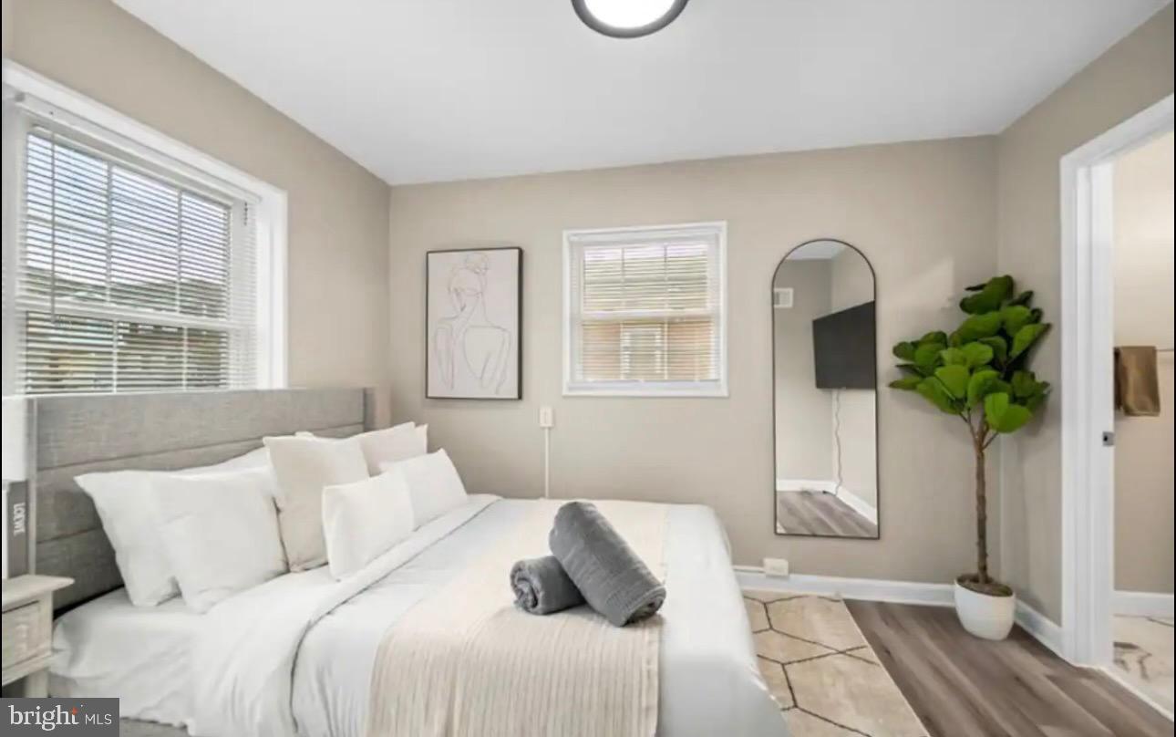 Real estate listing preview #9