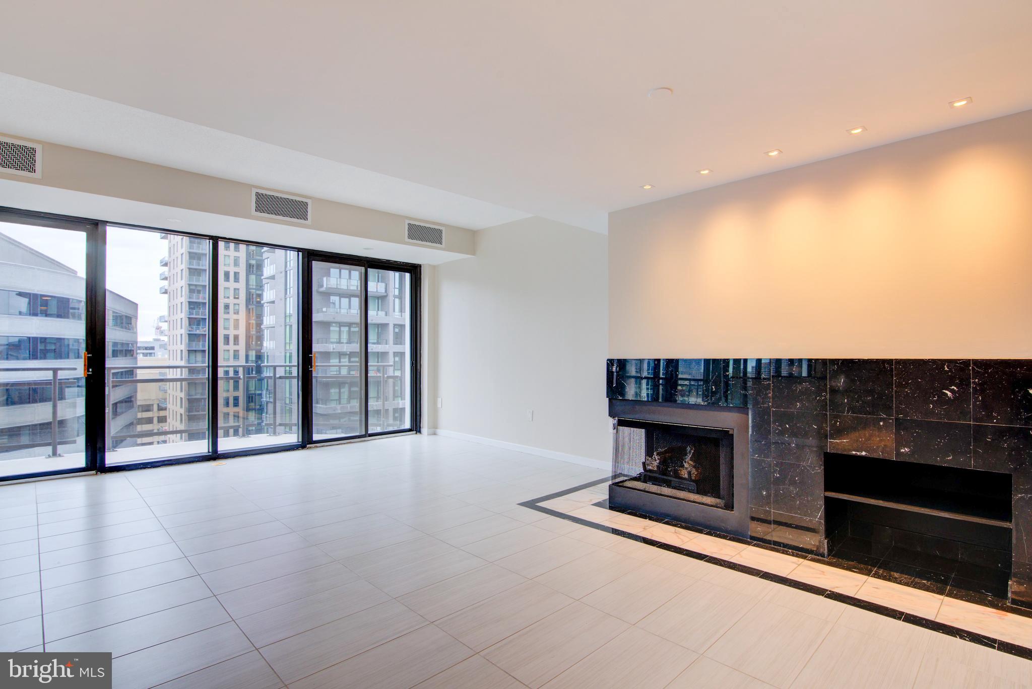 Real estate listing preview #3