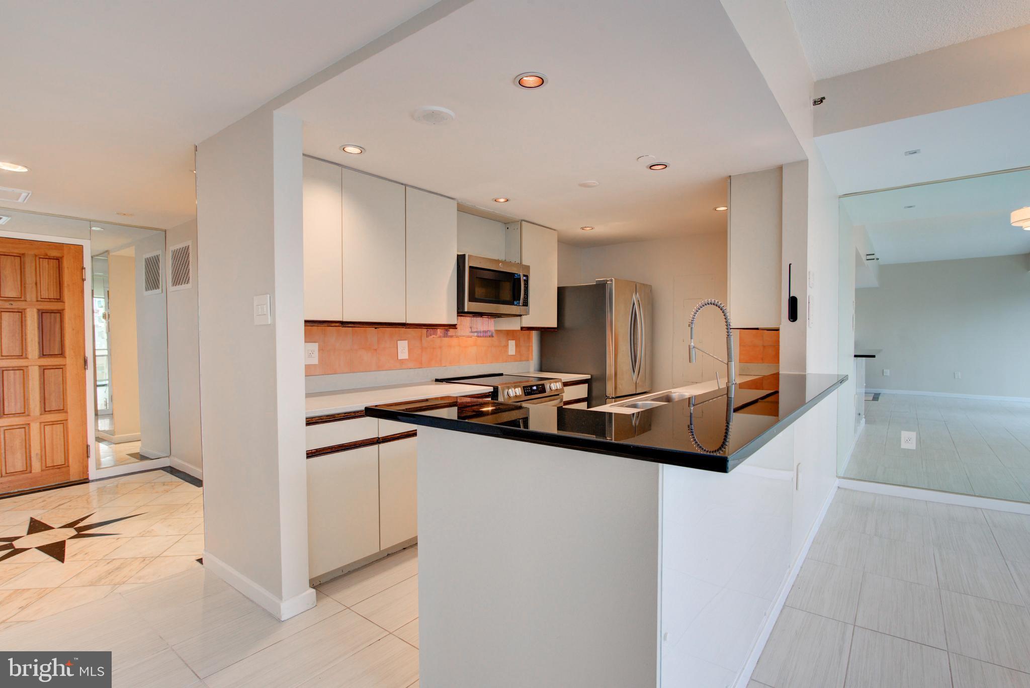 Real estate listing preview #5