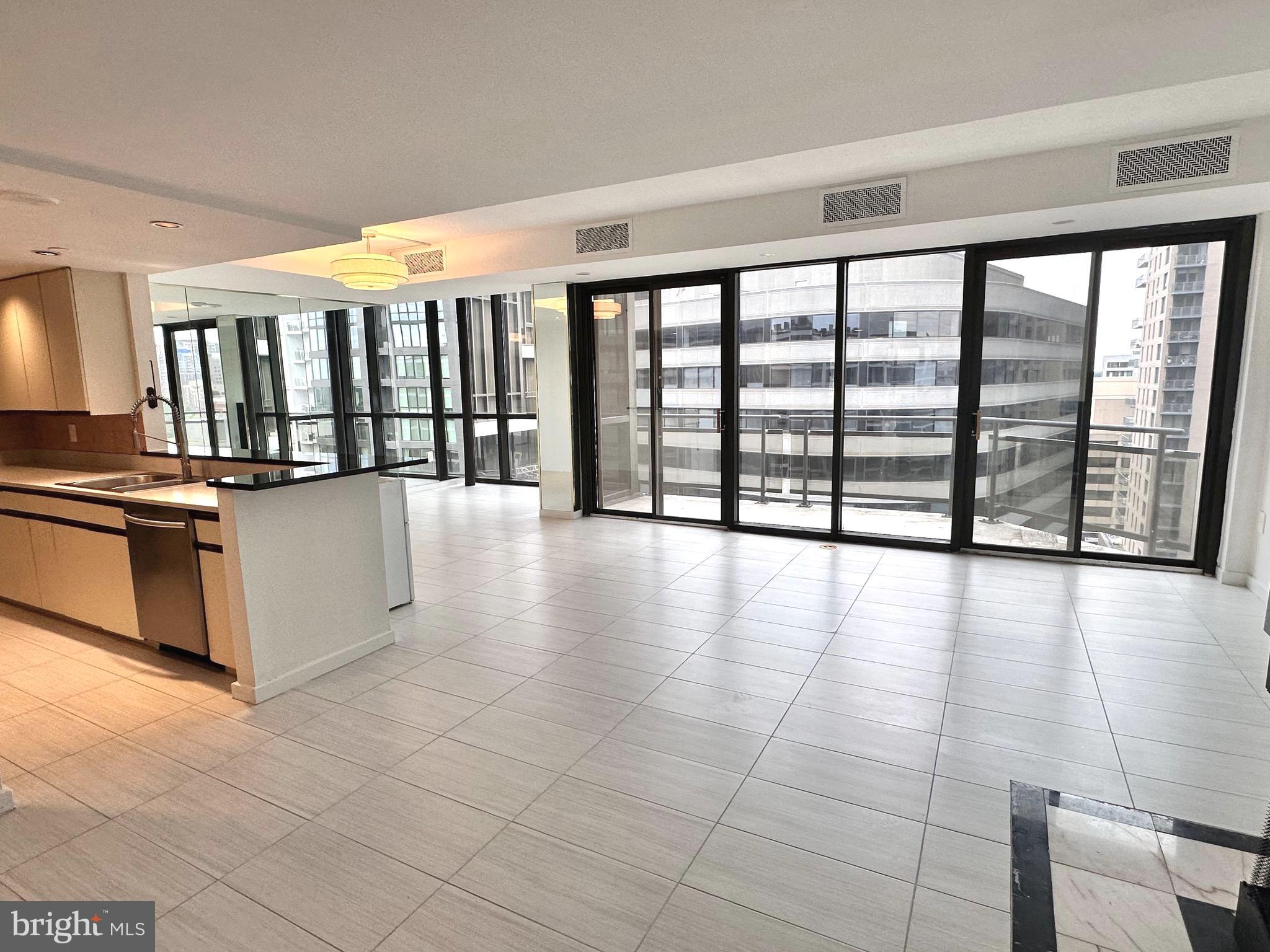 Real estate listing preview #13