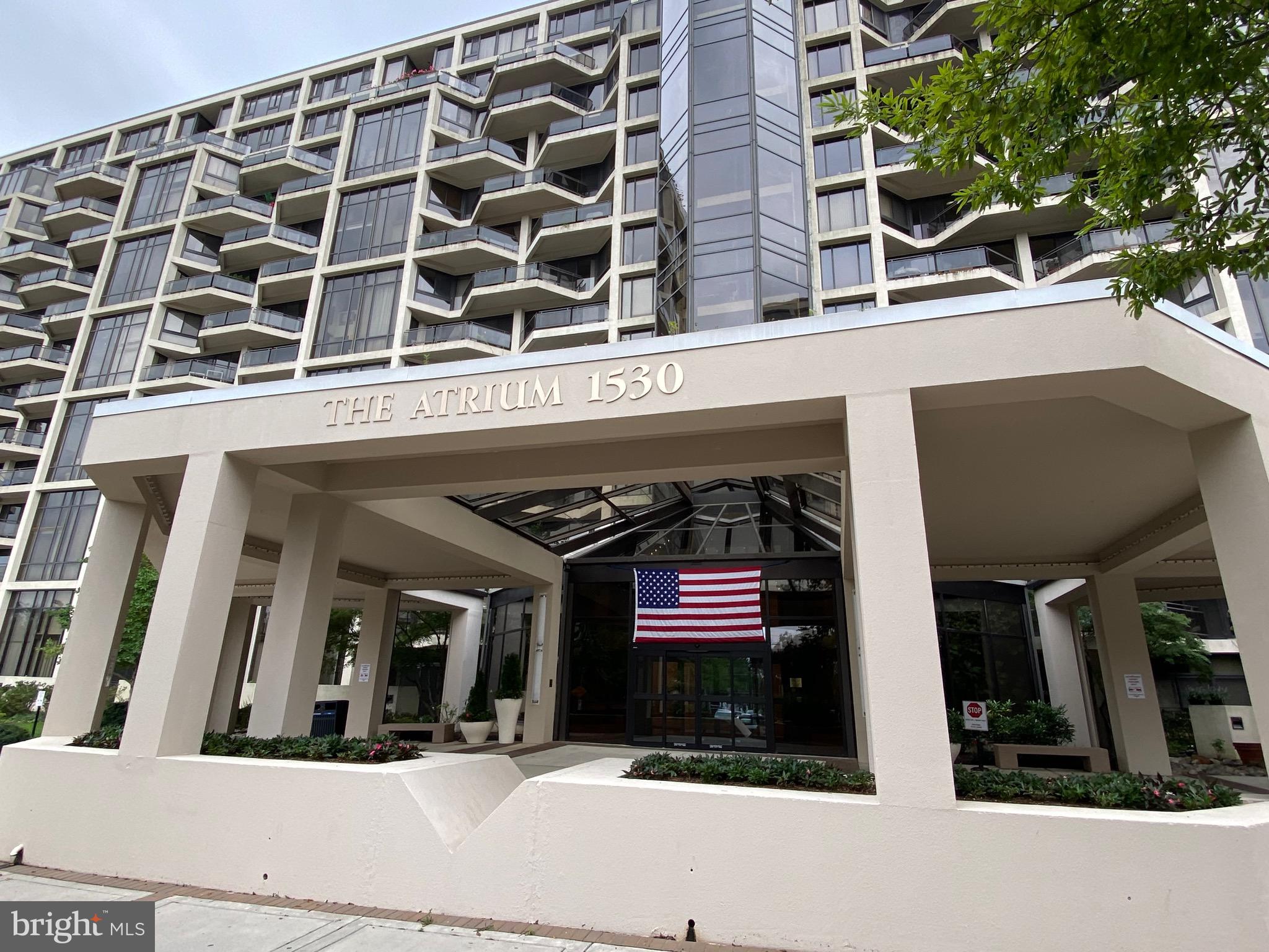 Real estate listing preview #1