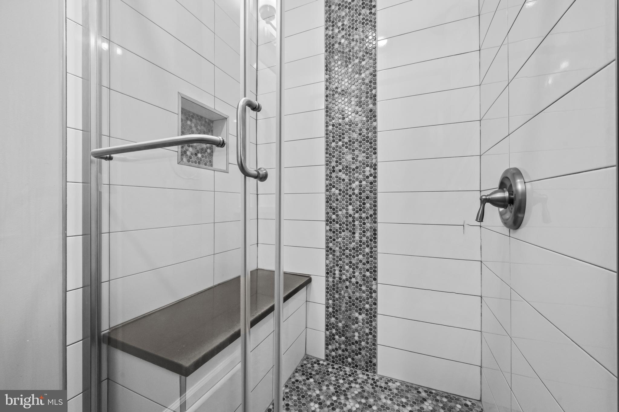 Real estate listing preview #18