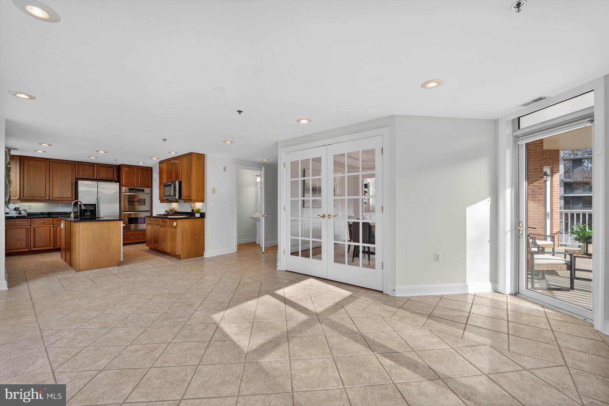 Real estate listing preview #12