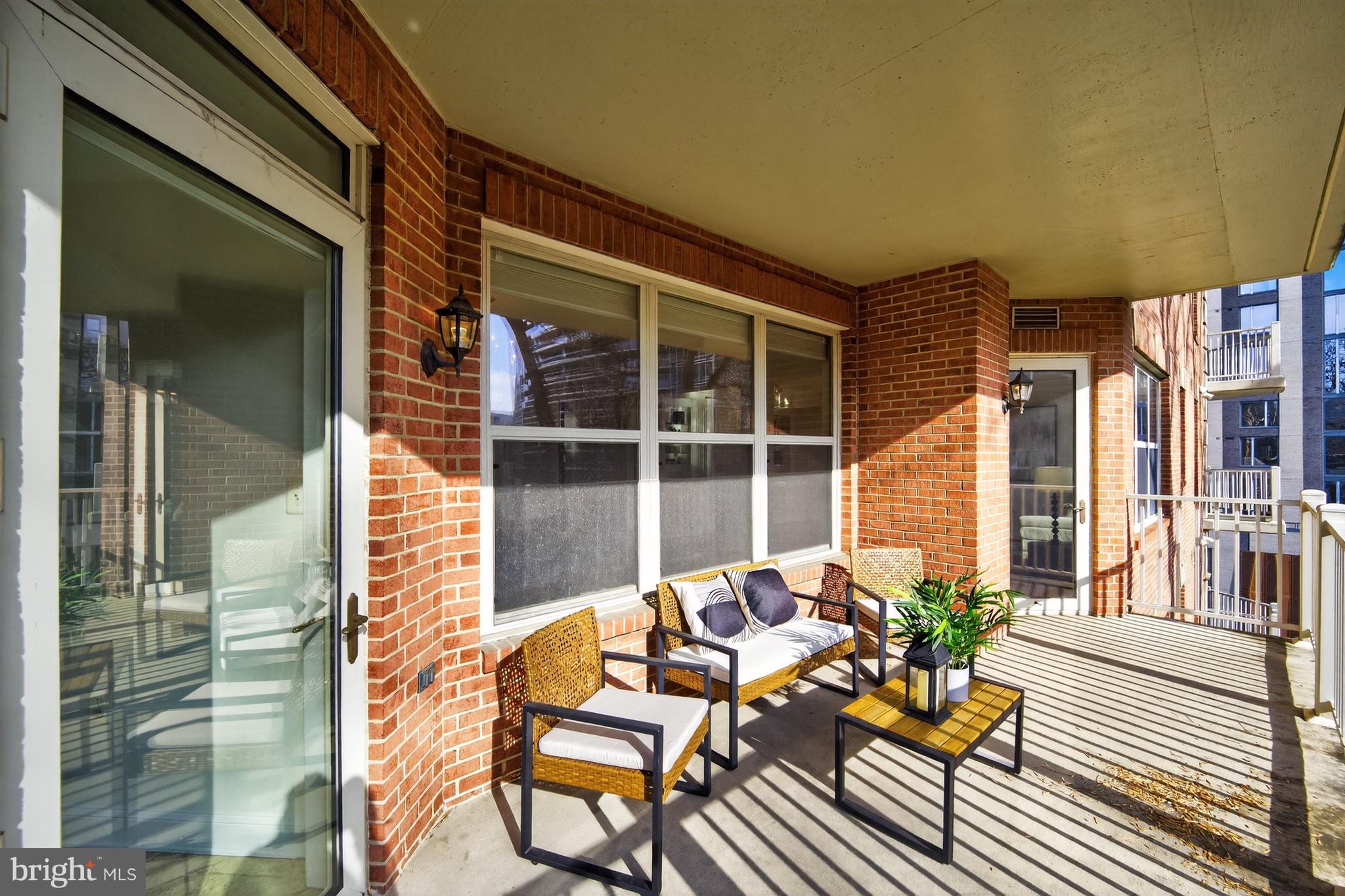 Real estate listing preview #11