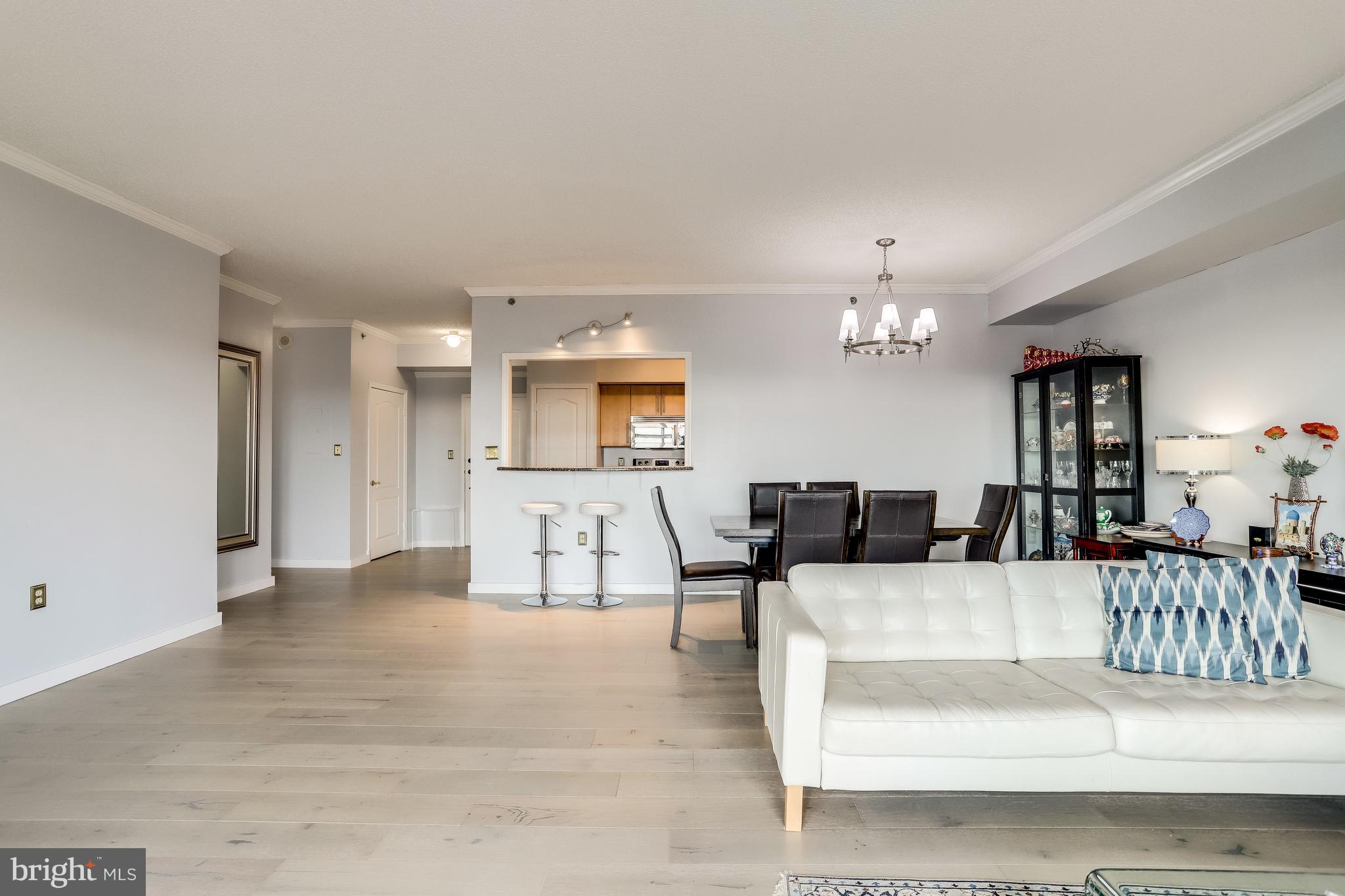 Real estate listing preview #28