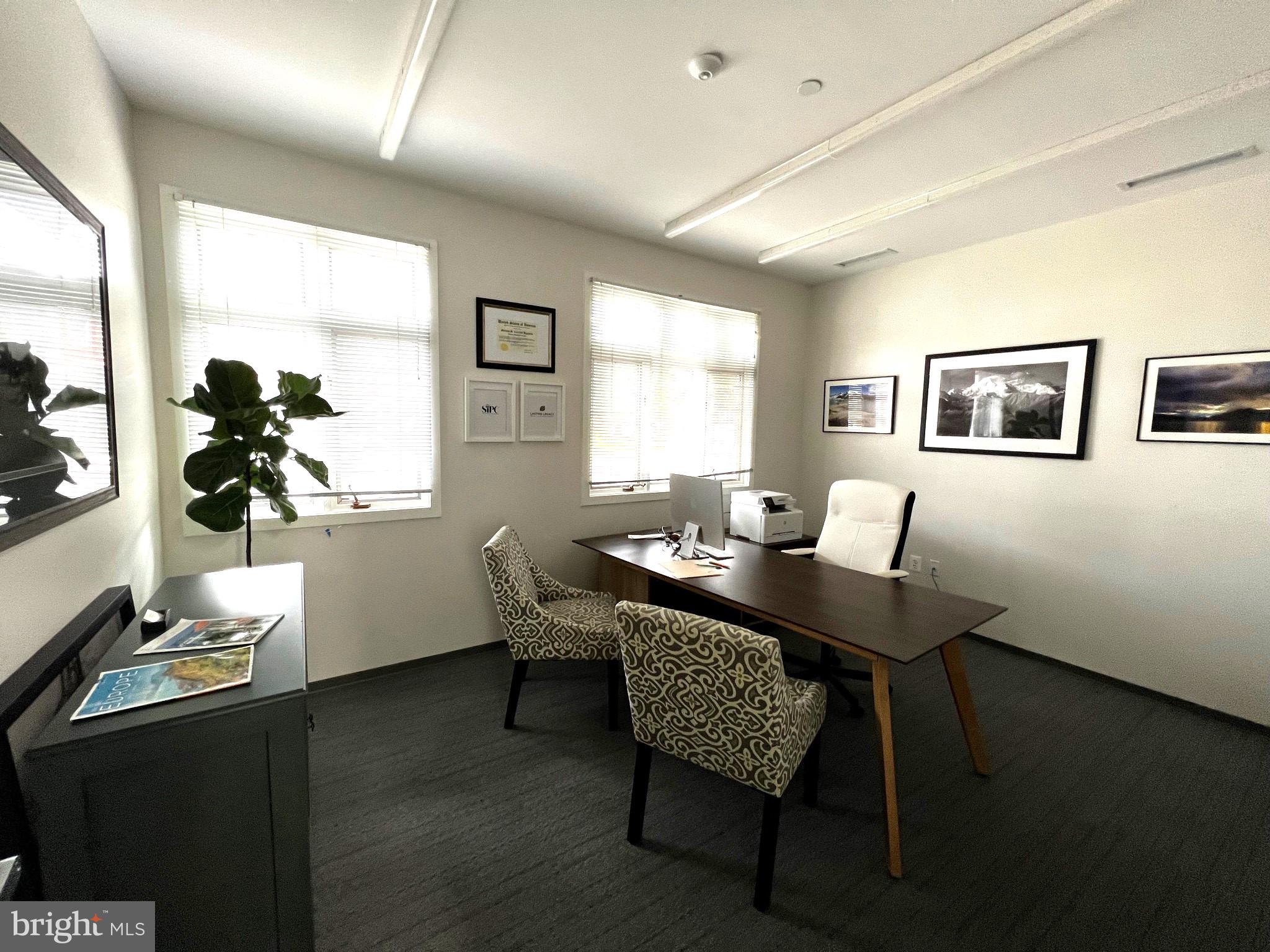 Real estate listing preview #4