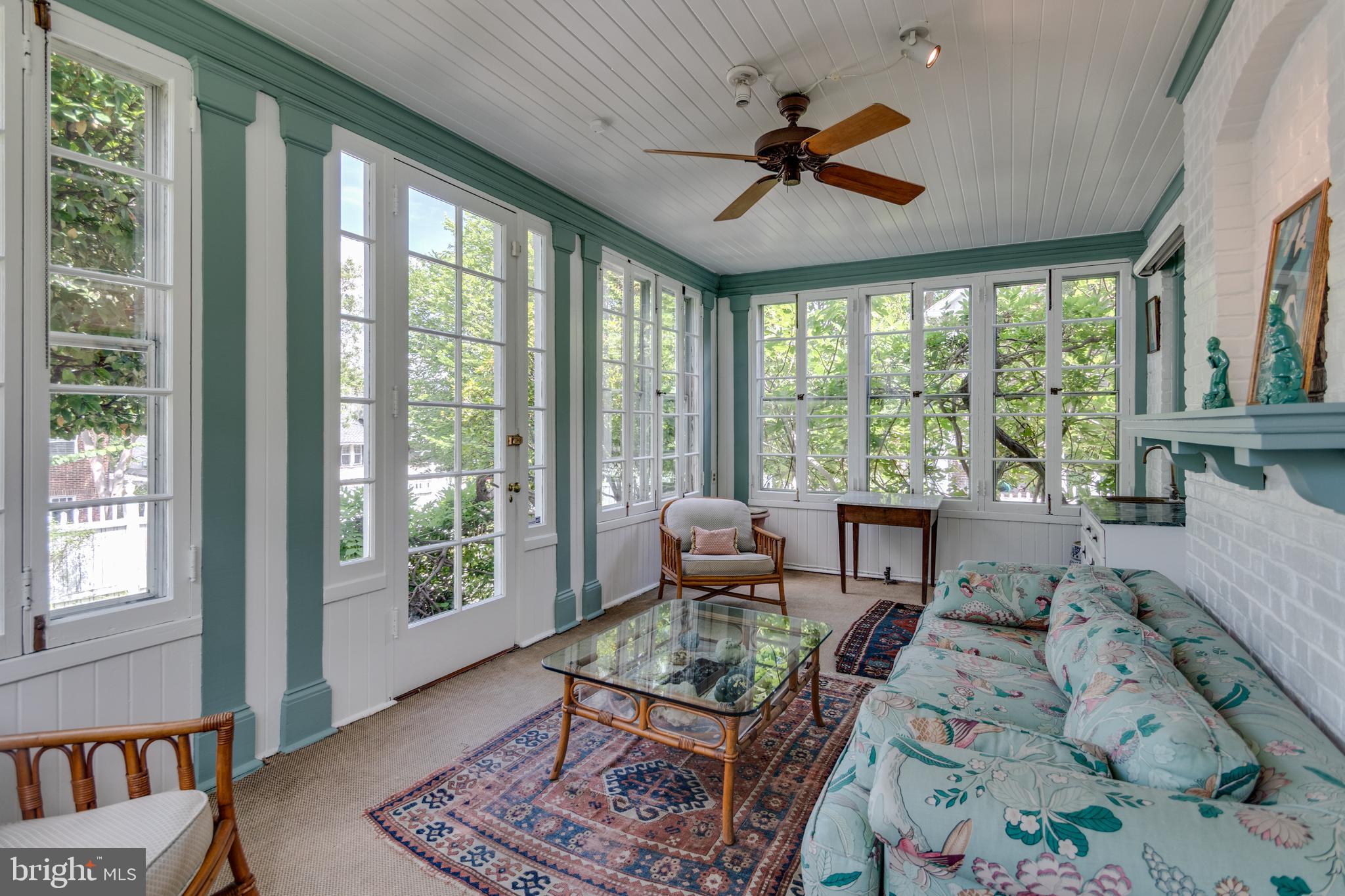 Real estate listing preview #12