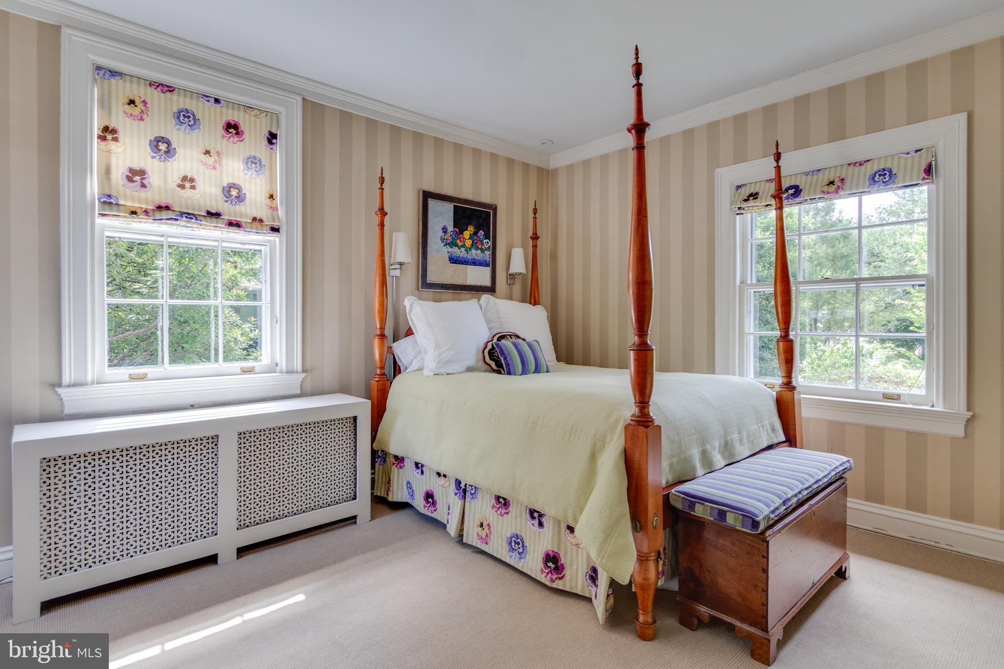 Real estate listing preview #22