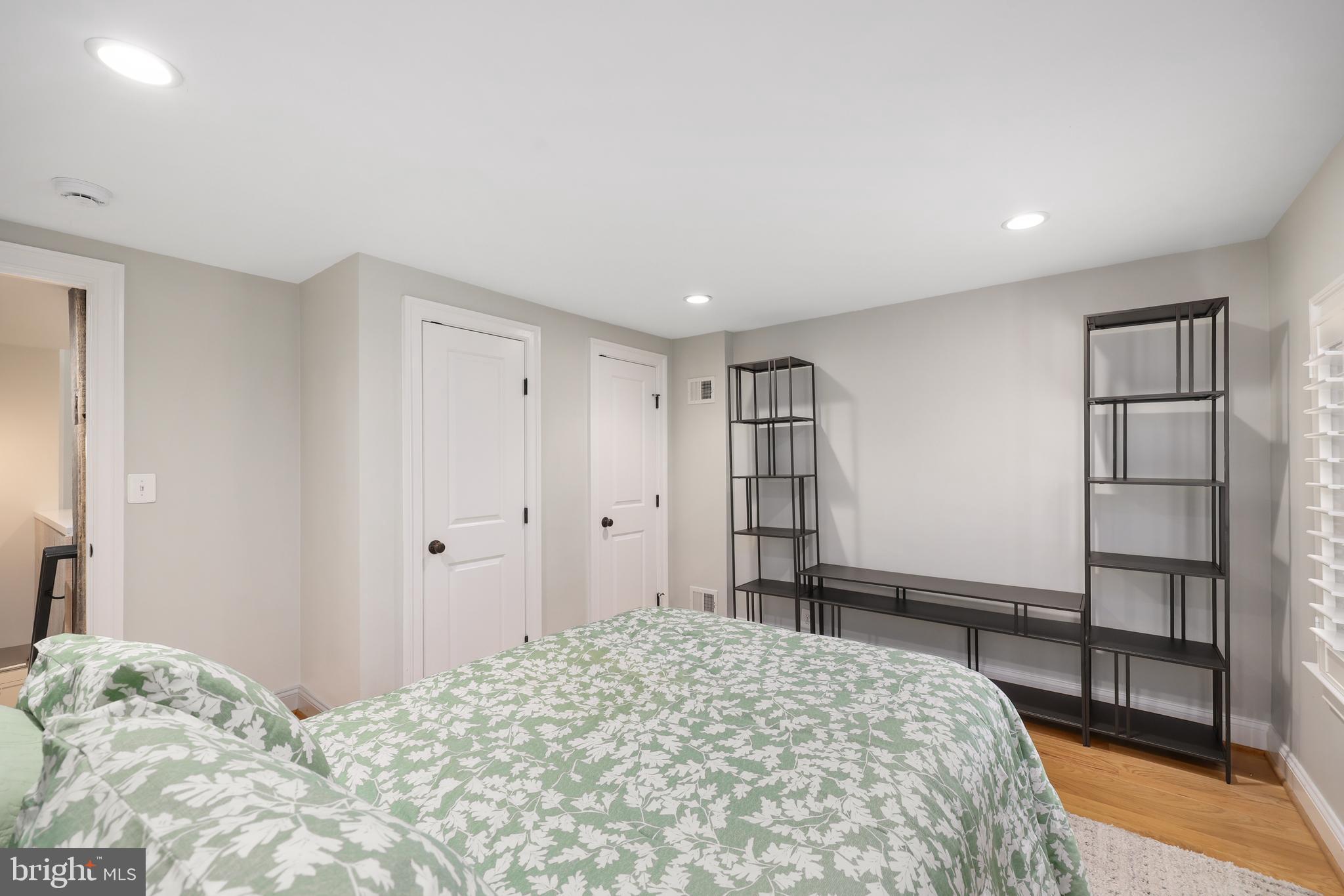 Real estate listing preview #21