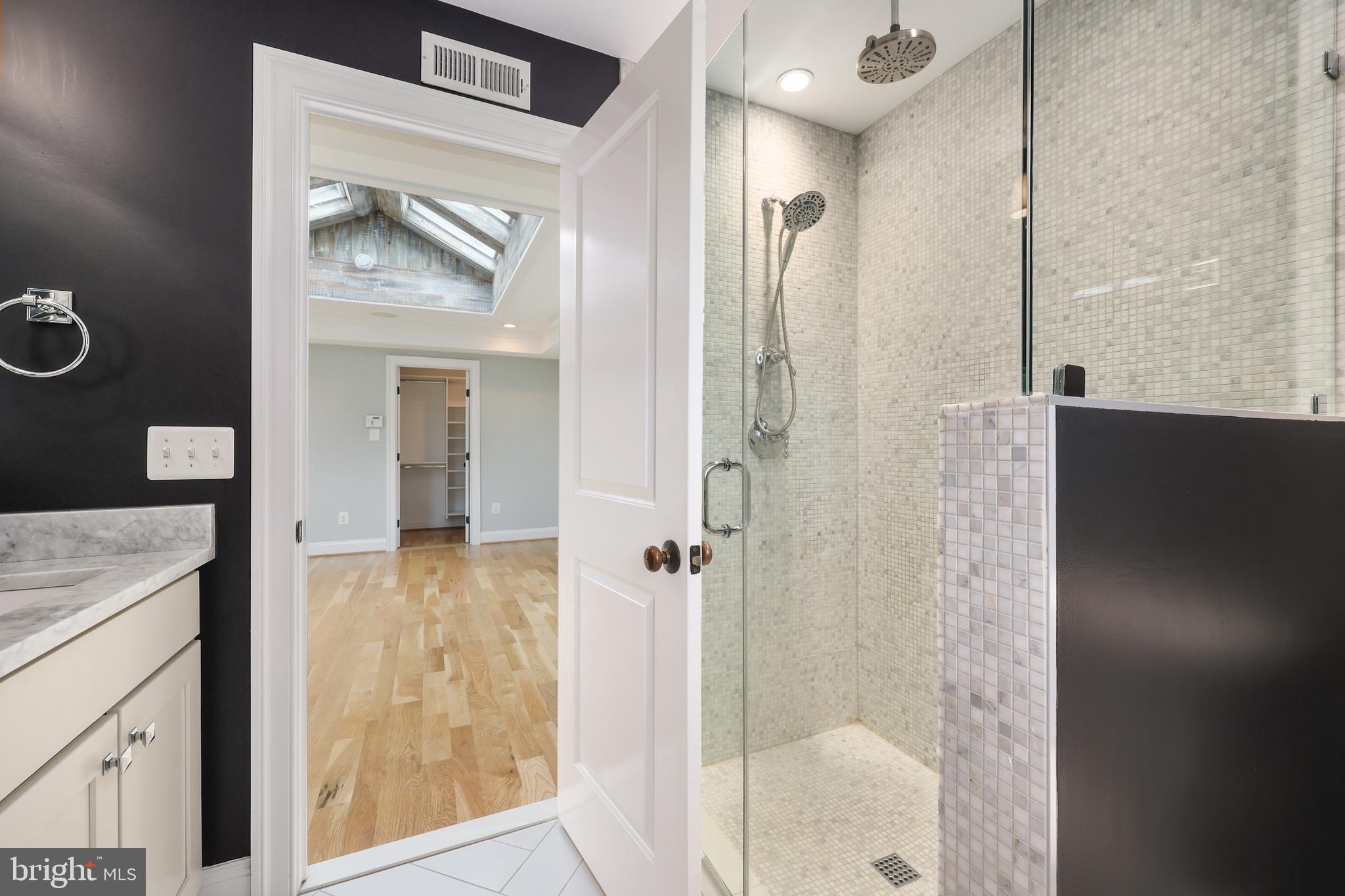 Real estate listing preview #33