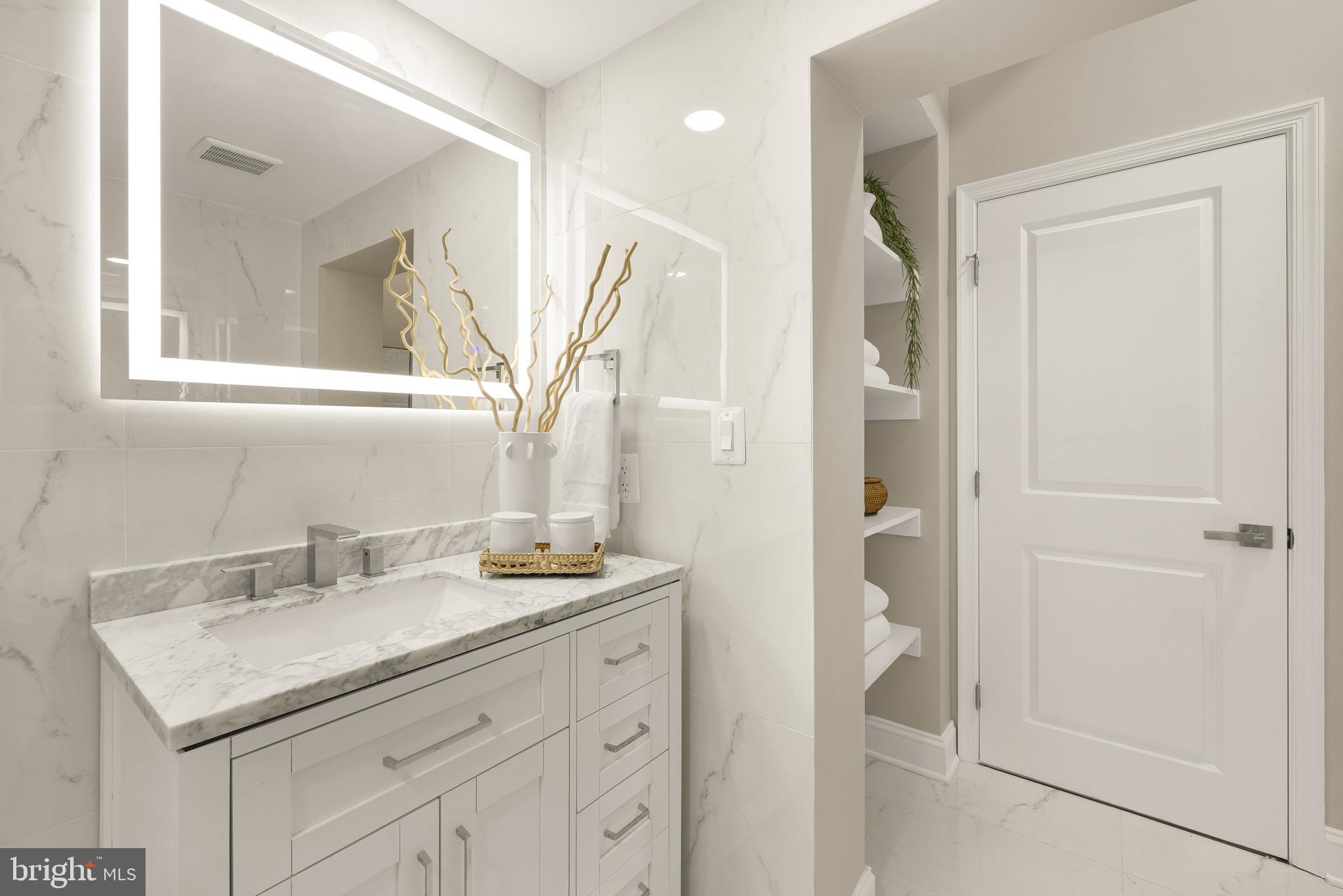 Real estate listing preview #14