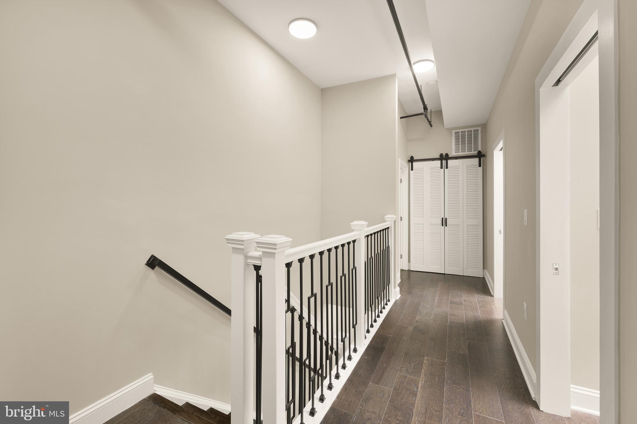 Real estate listing preview #9