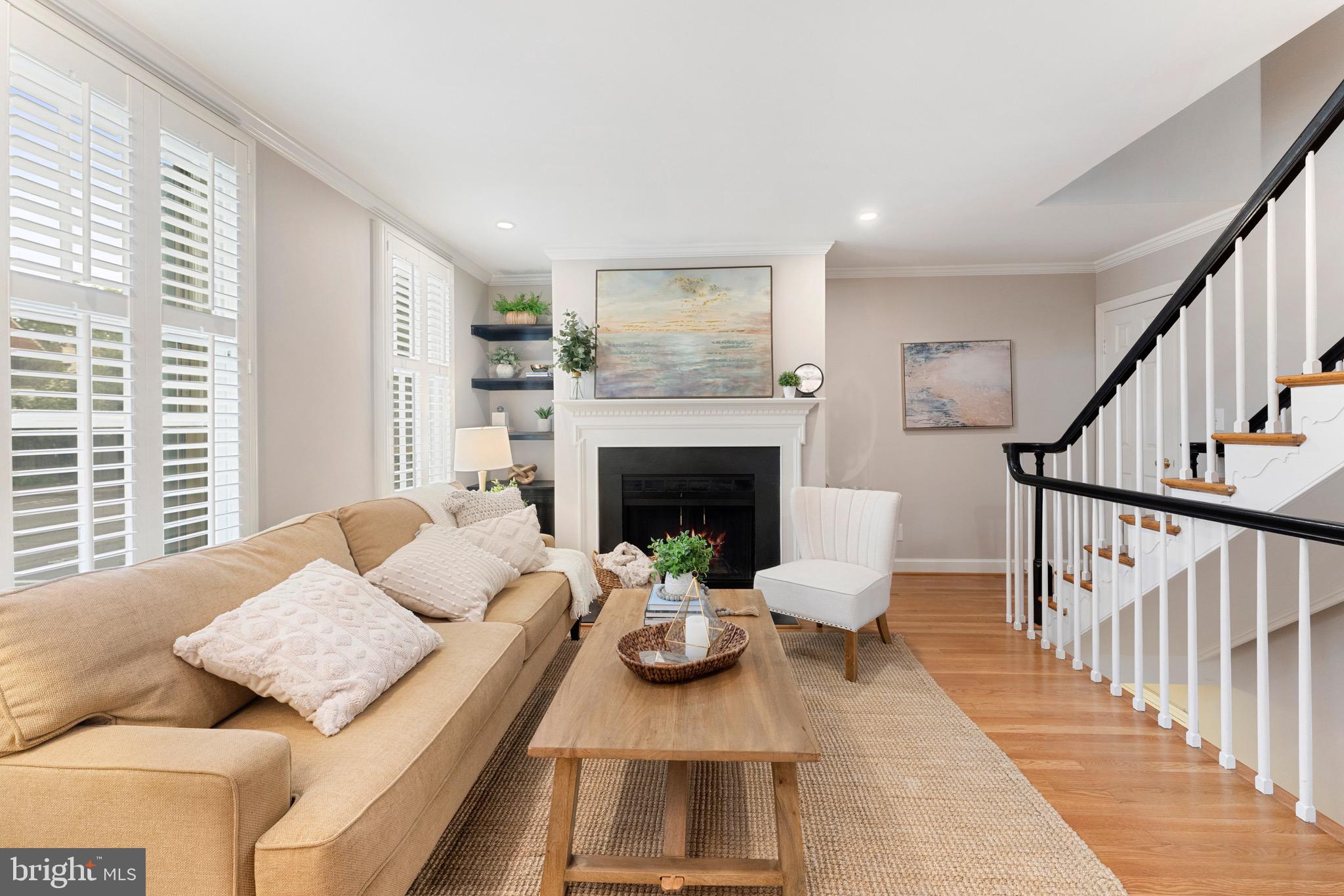 Real estate listing preview #5