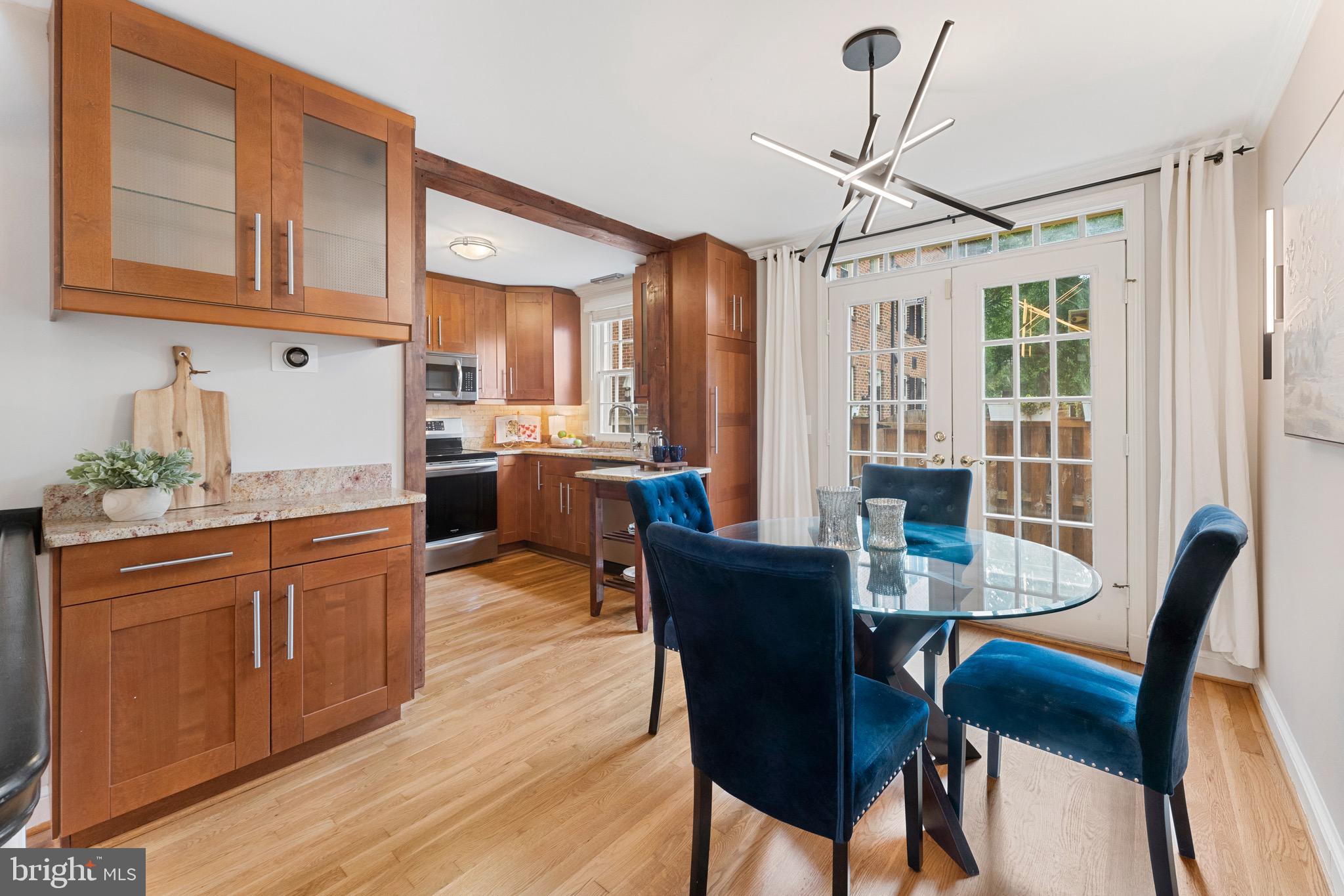 Real estate listing preview #9