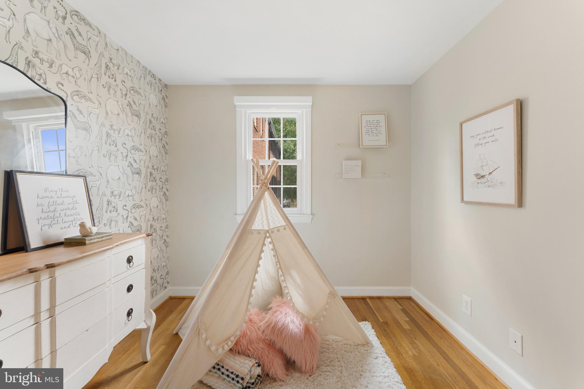 Real estate listing preview #15