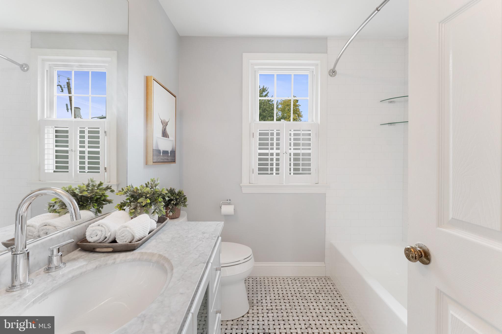 Real estate listing preview #17