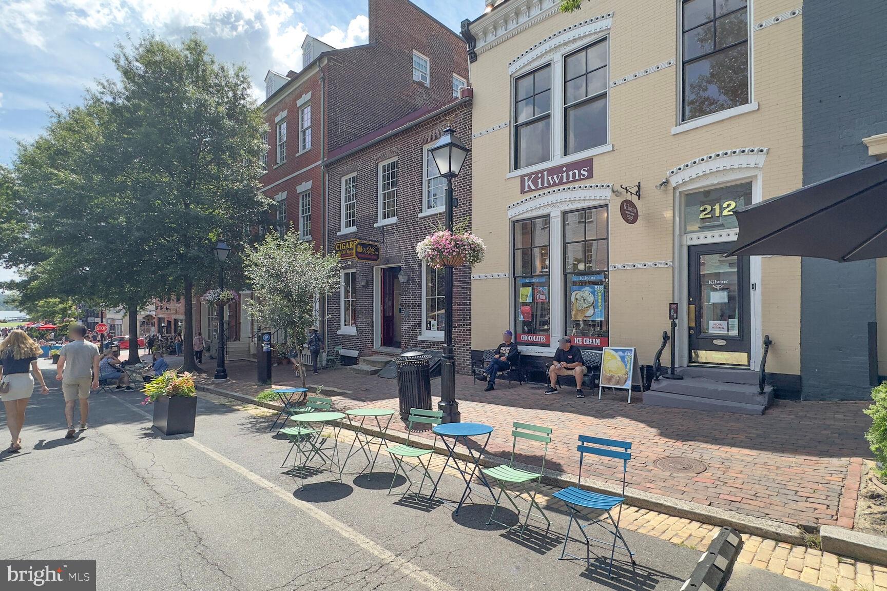 Real estate listing preview #4