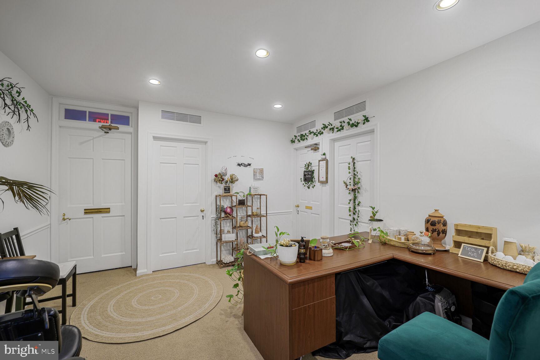 Real estate listing preview #13