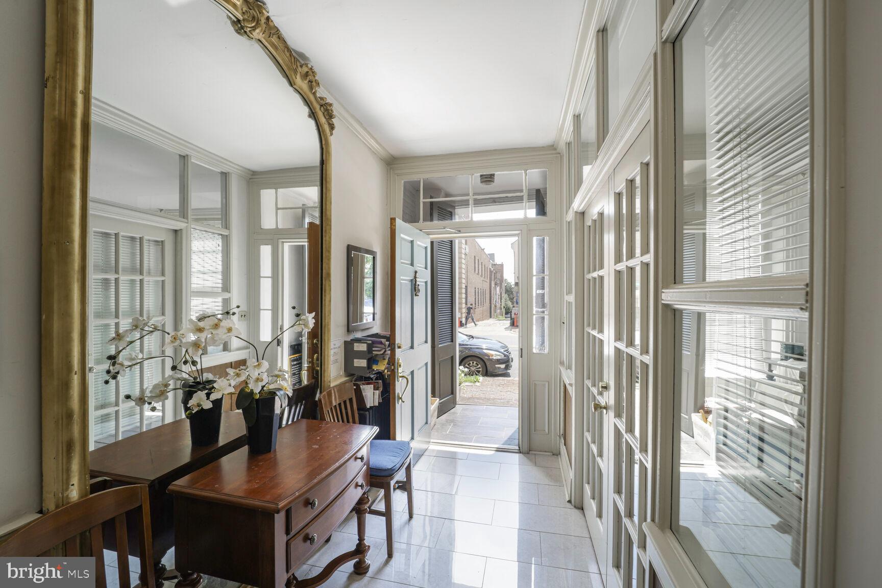 Real estate listing preview #5