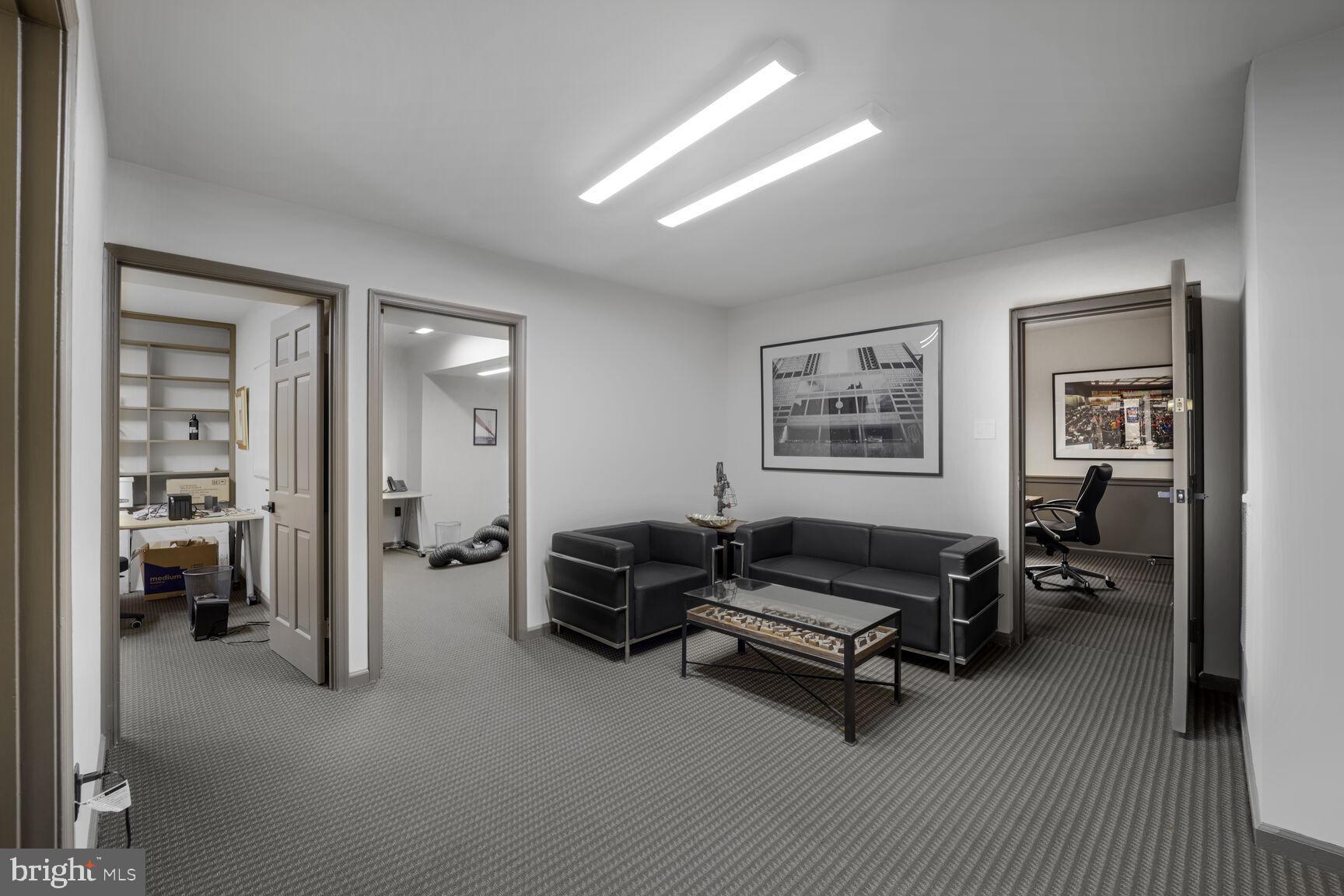 Real estate listing preview #16