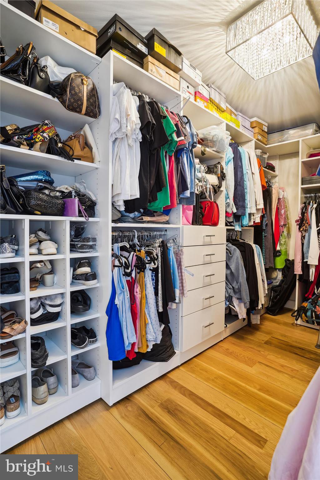 Real estate listing preview #21