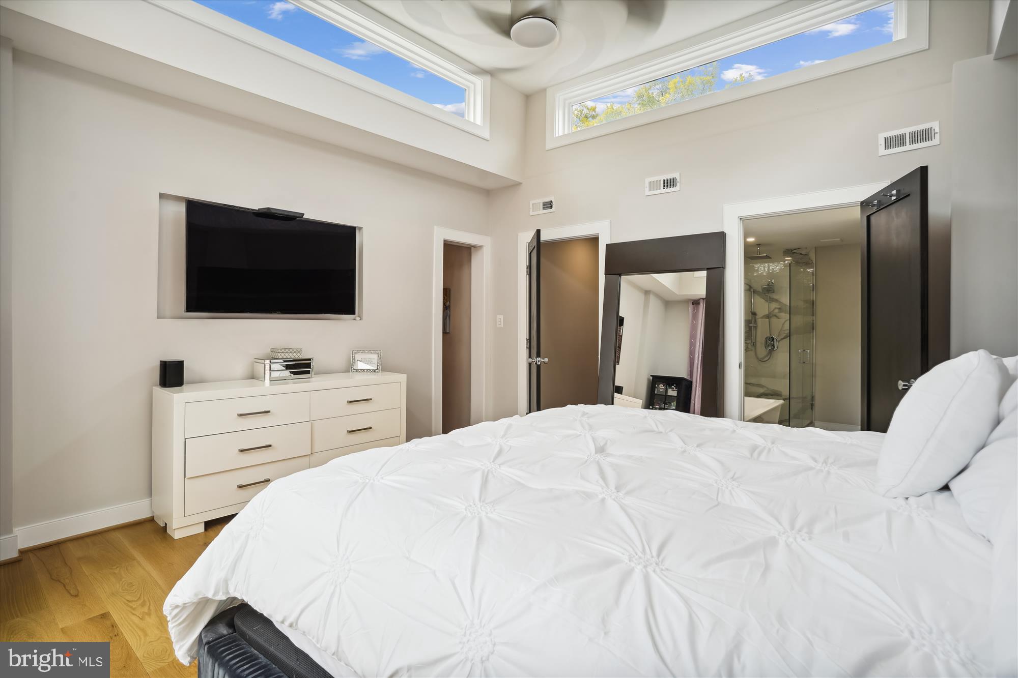 Real estate listing preview #20