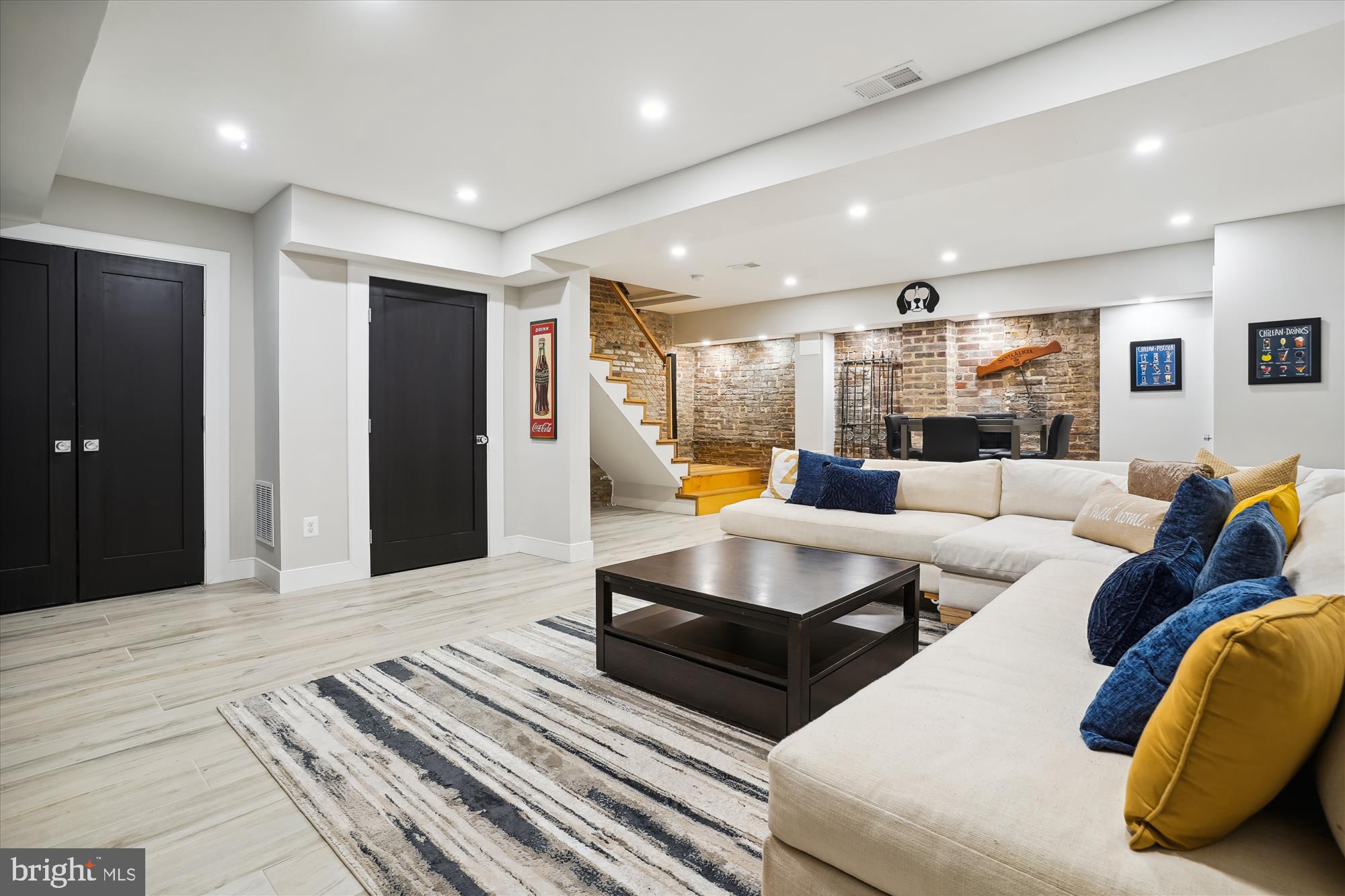 Real estate listing preview #30