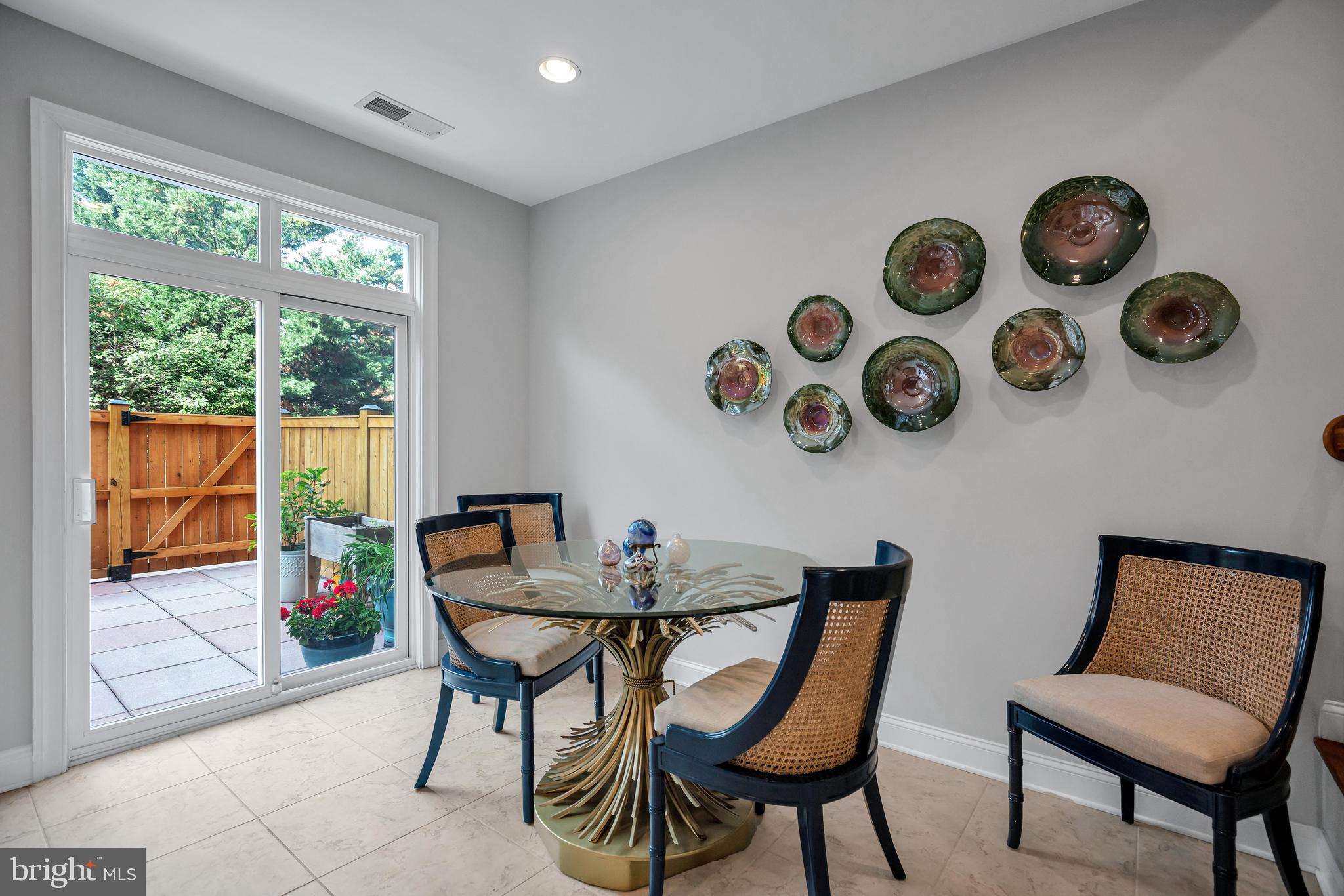 Real estate listing preview #15