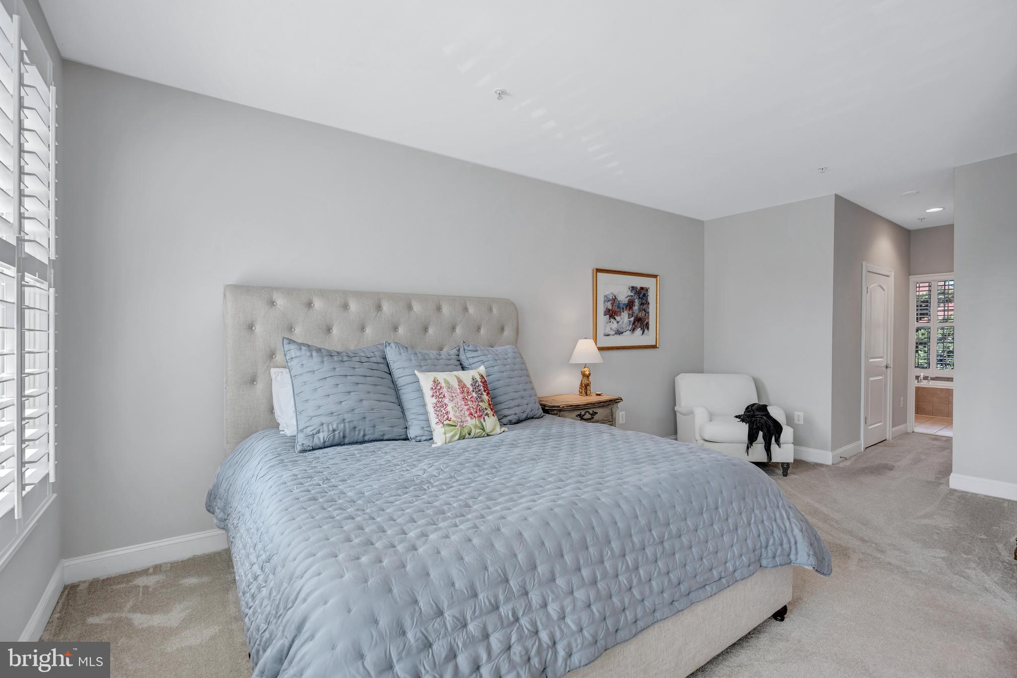 Real estate listing preview #18