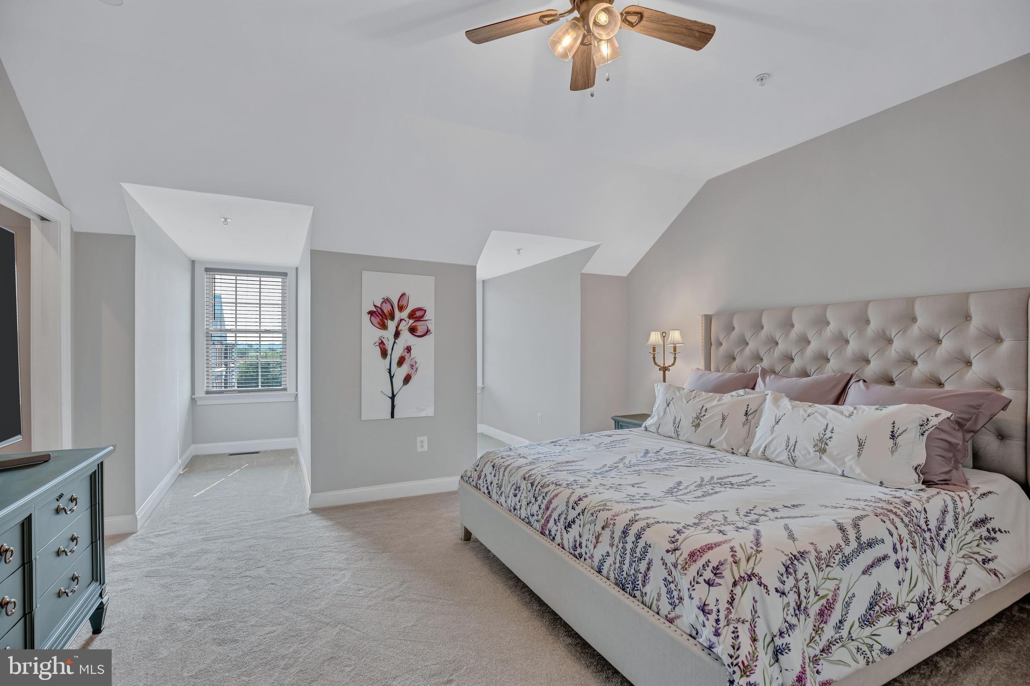 Real estate listing preview #37