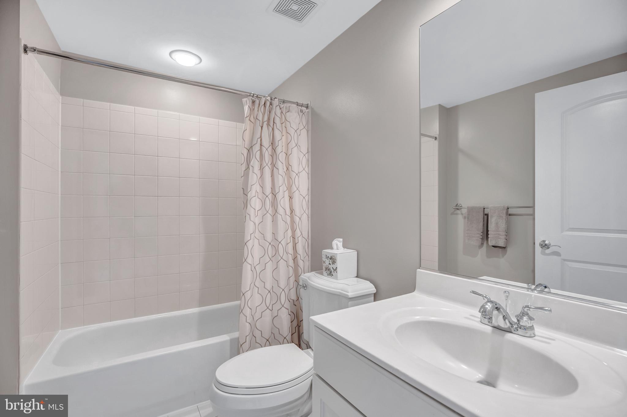 Real estate listing preview #38