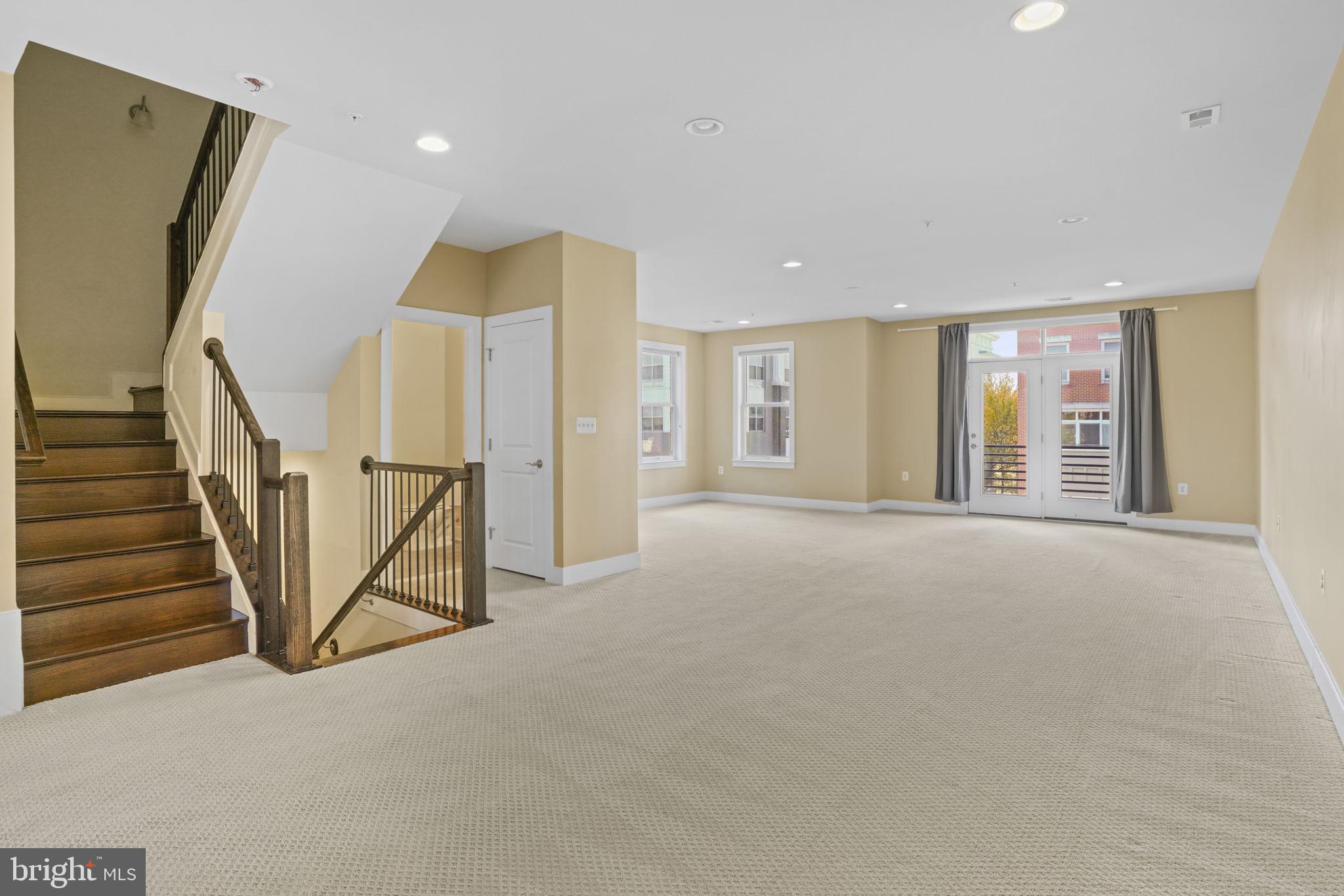 Real estate listing preview #18