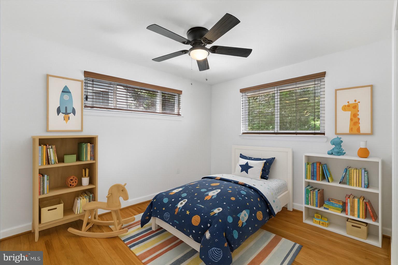 Real estate listing preview #8