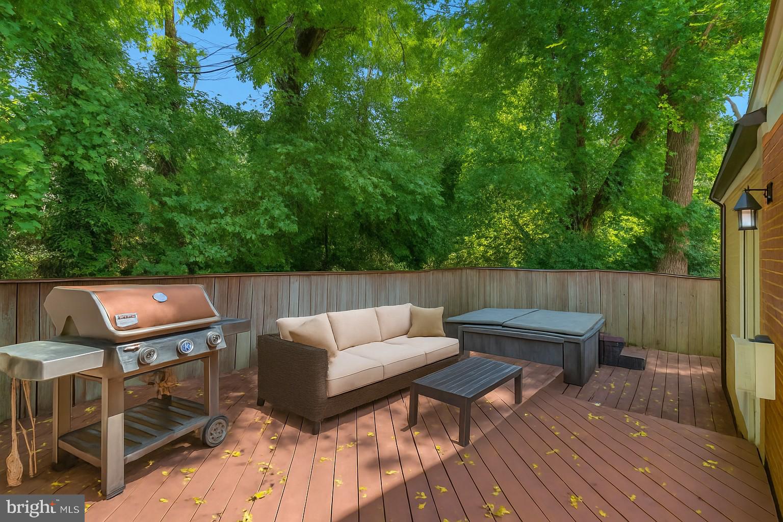 Real estate listing preview #15