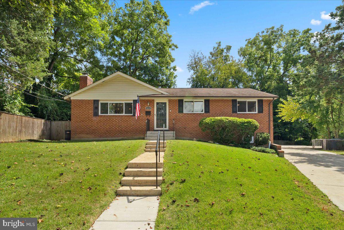 Real estate listing preview #1