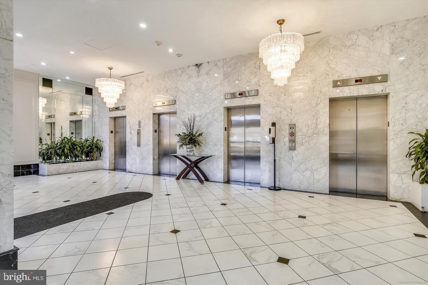 Real estate listing preview #33