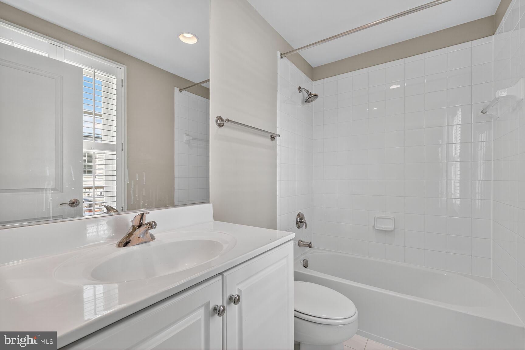 Real estate listing preview #27