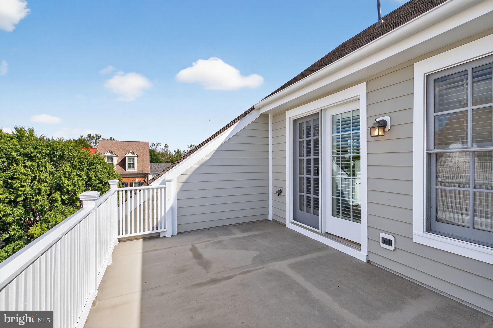 Real estate listing preview #29