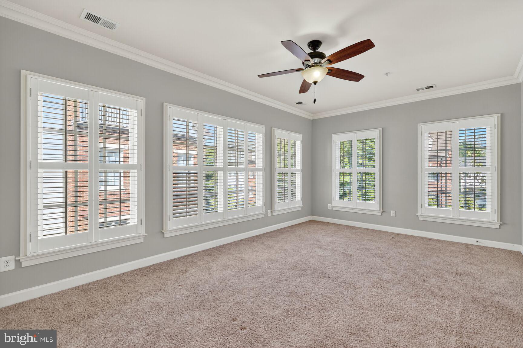 Real estate listing preview #17