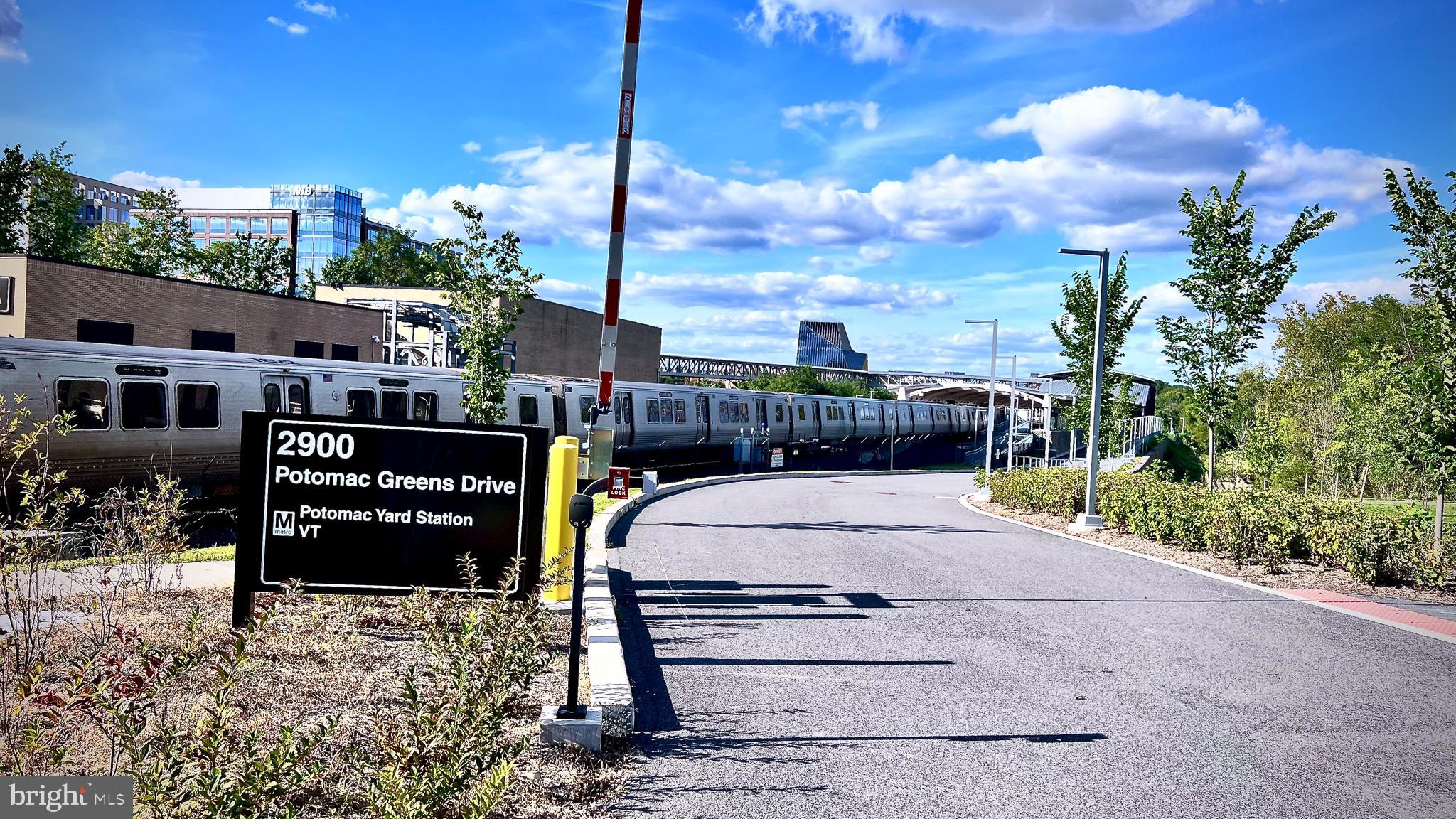 Real estate listing preview #43