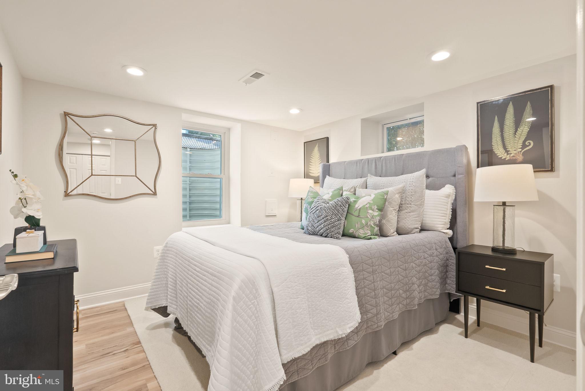 Real estate listing preview #25