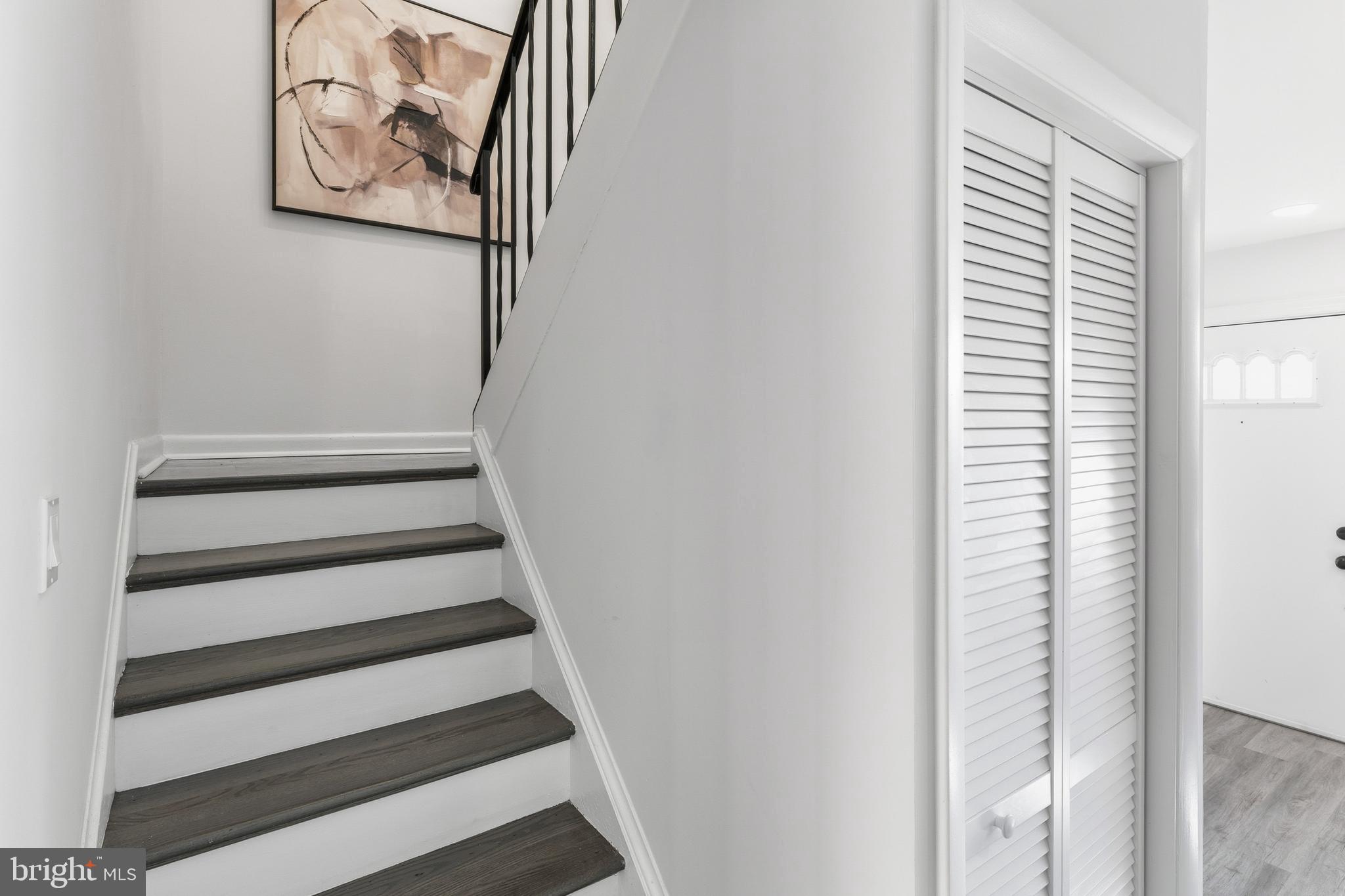 Real estate listing preview #17