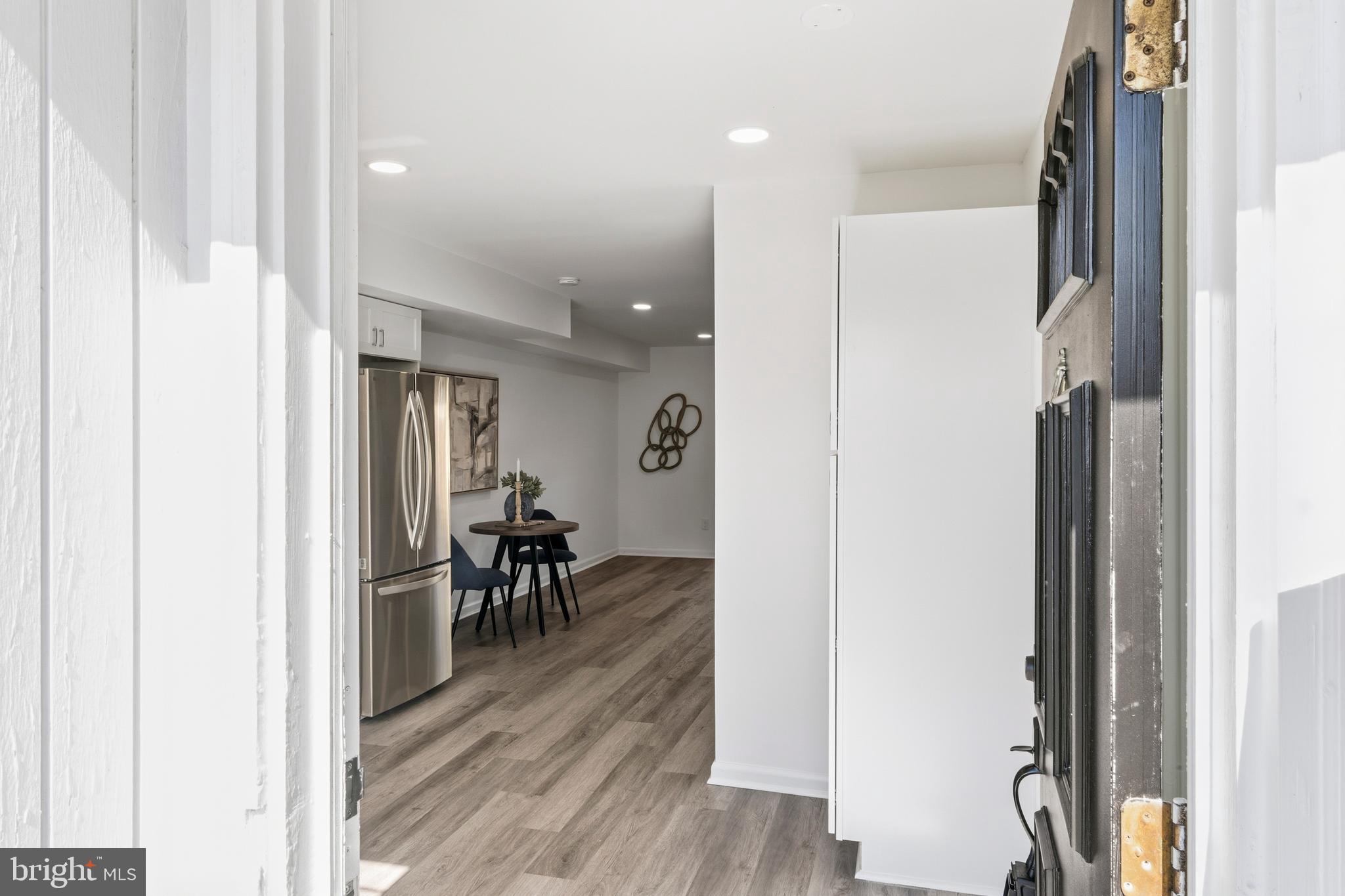 Real estate listing preview #7