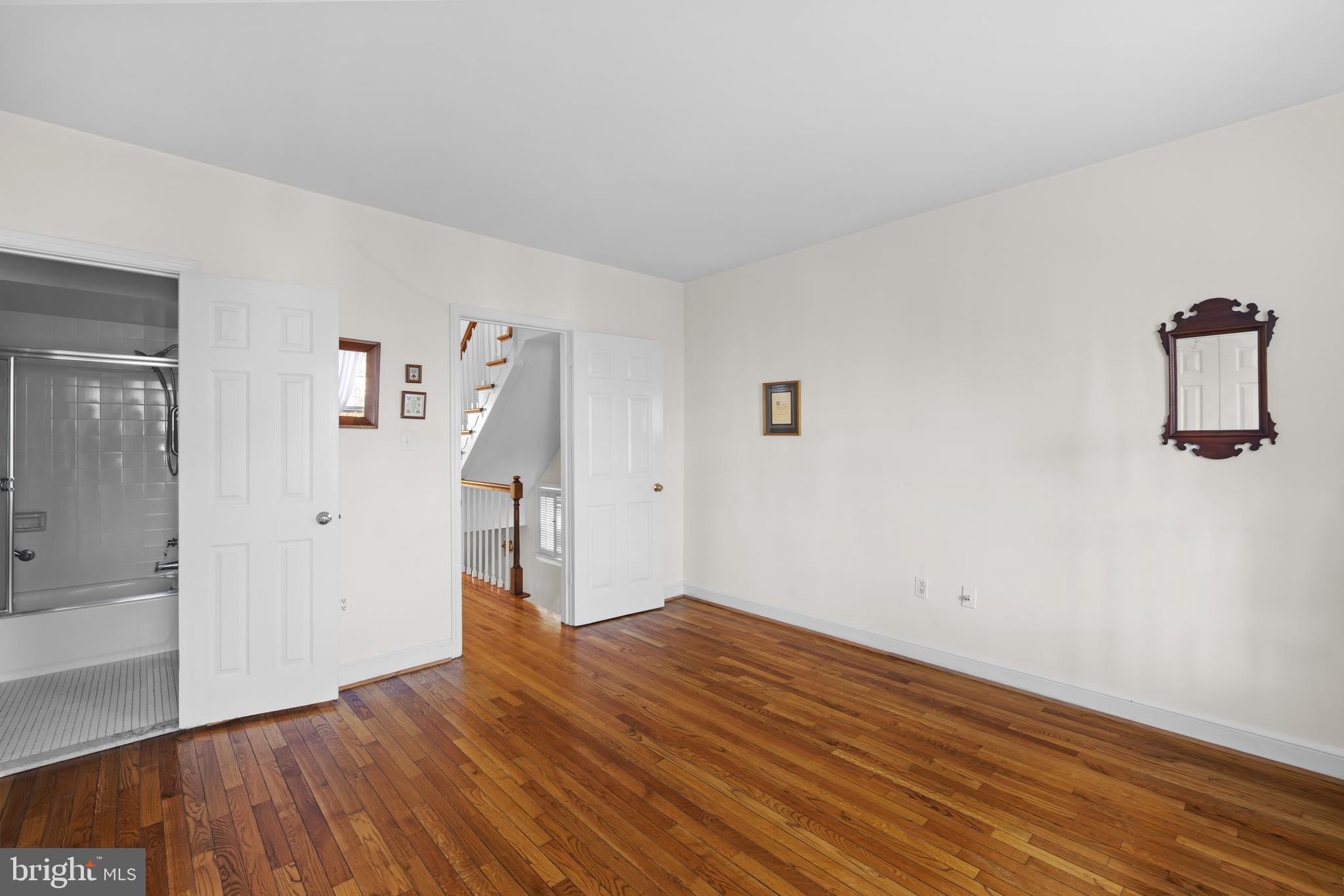 Real estate listing preview #18