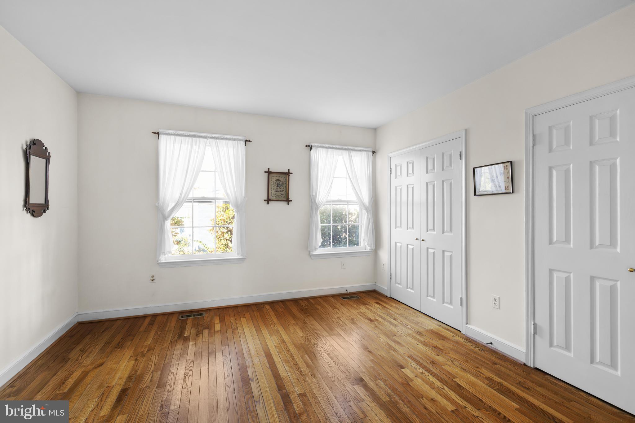 Real estate listing preview #17