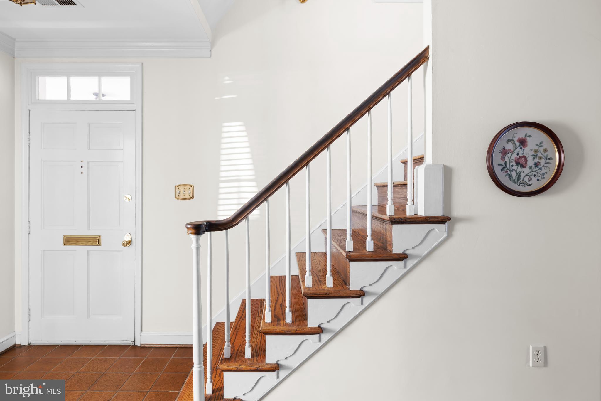 Real estate listing preview #16