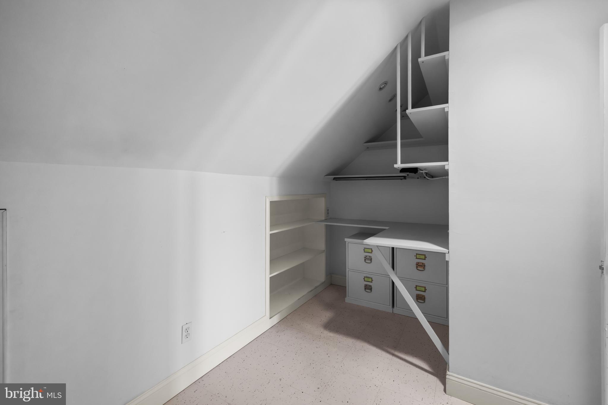 Real estate listing preview #27