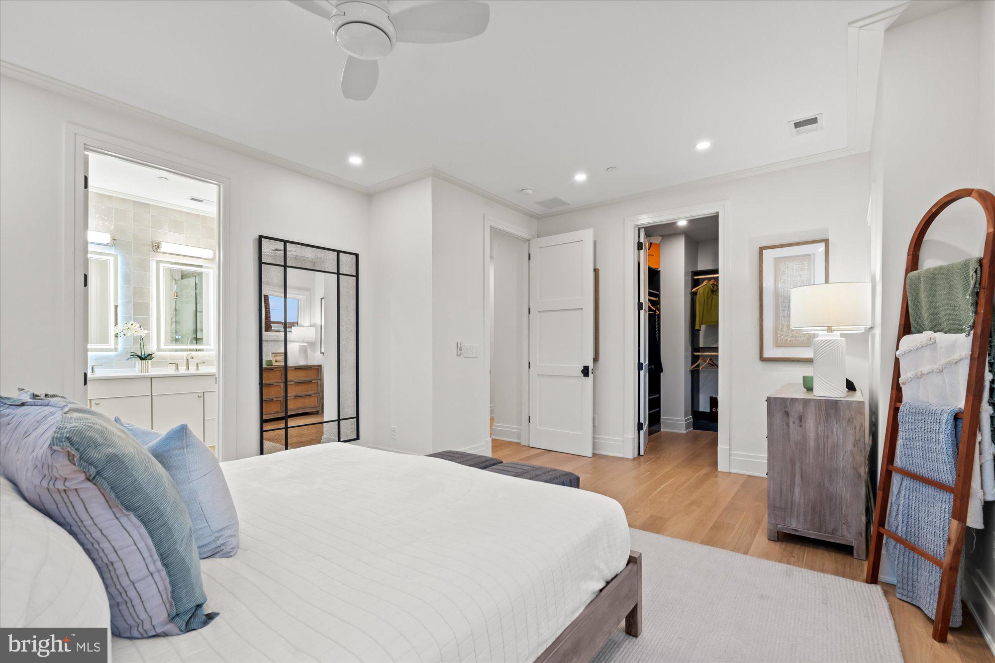 Real estate listing preview #34